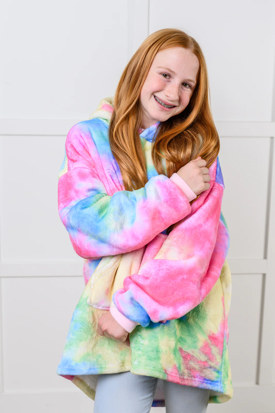 Kids Oversized Hoodie Blanket in Rainbow - 12/6/2024 - Image 5