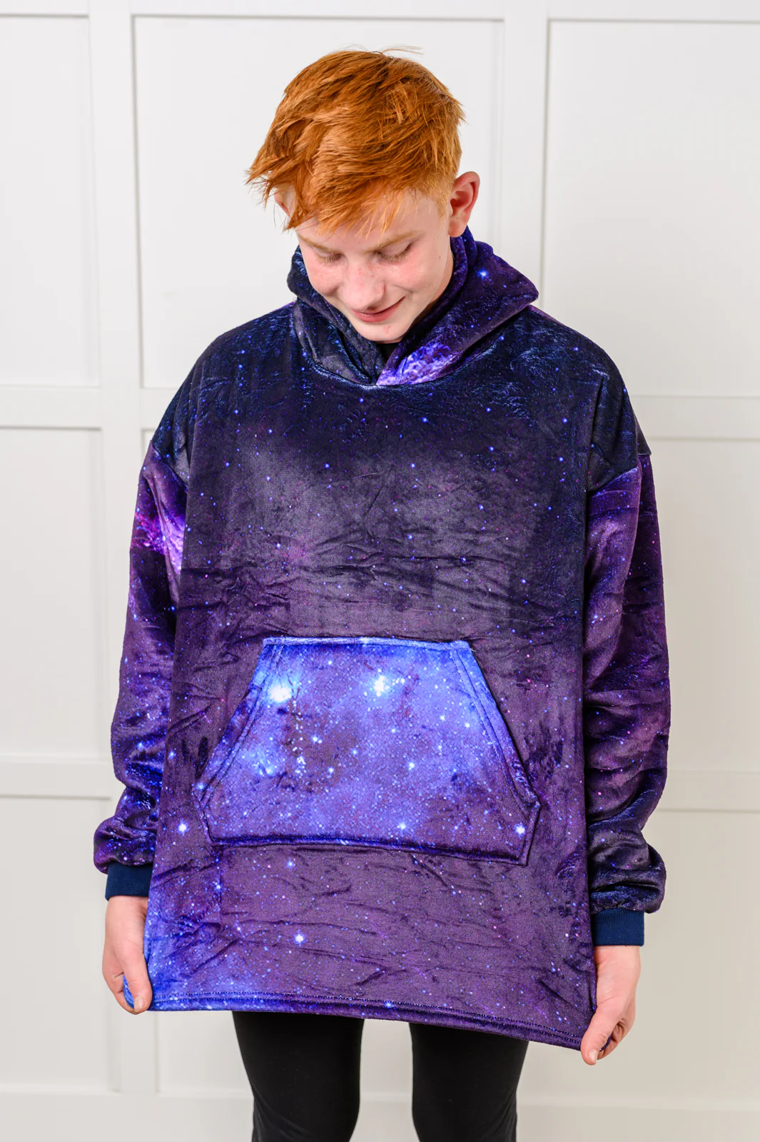 Kids Oversized Hoodie Blanket in Starry Sky - 12/6/2024 - Image 4