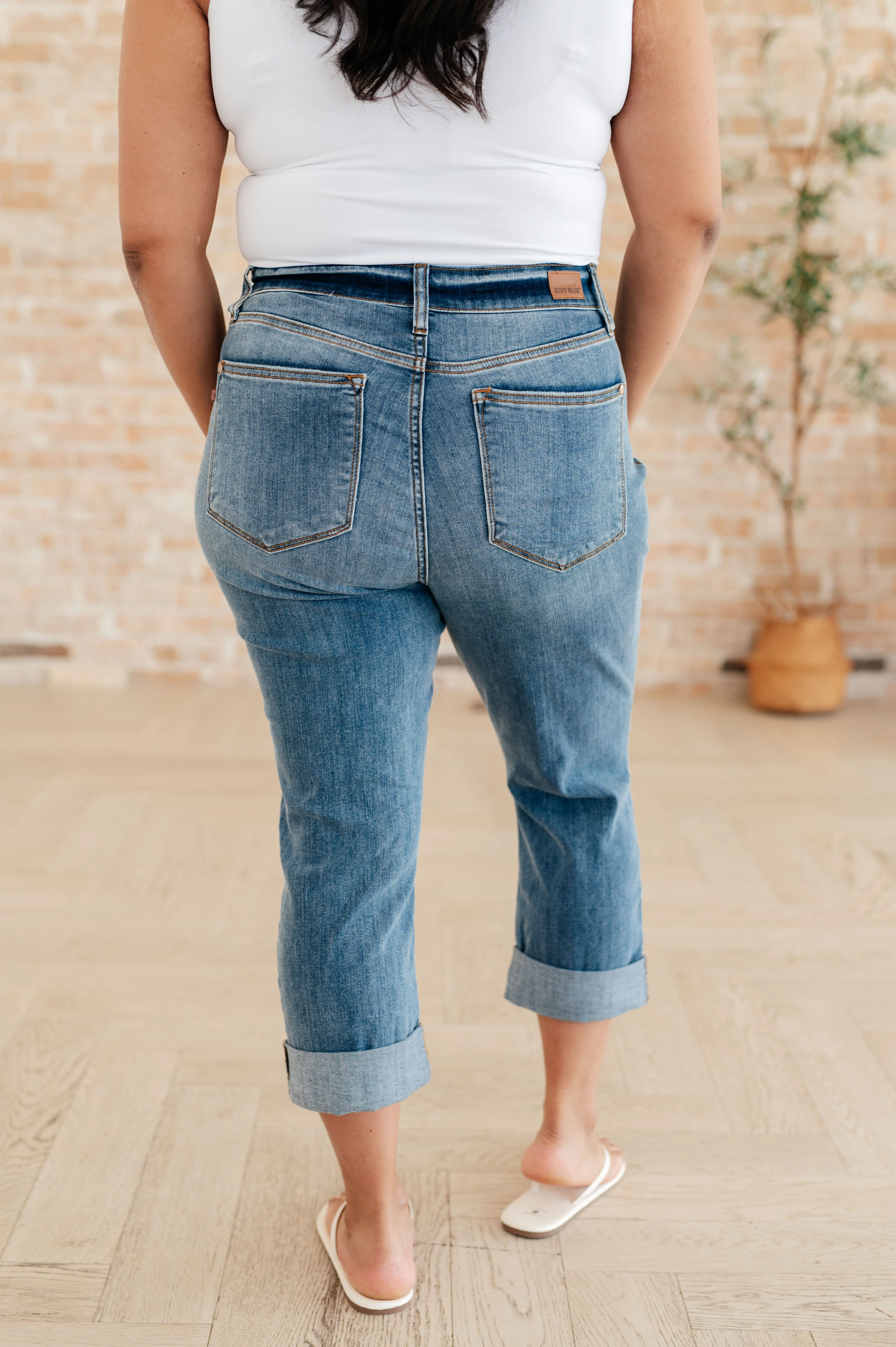 Laura Mid Rise Cuffed Skinny Capri Jeans - 3/13/2024 - Image 7