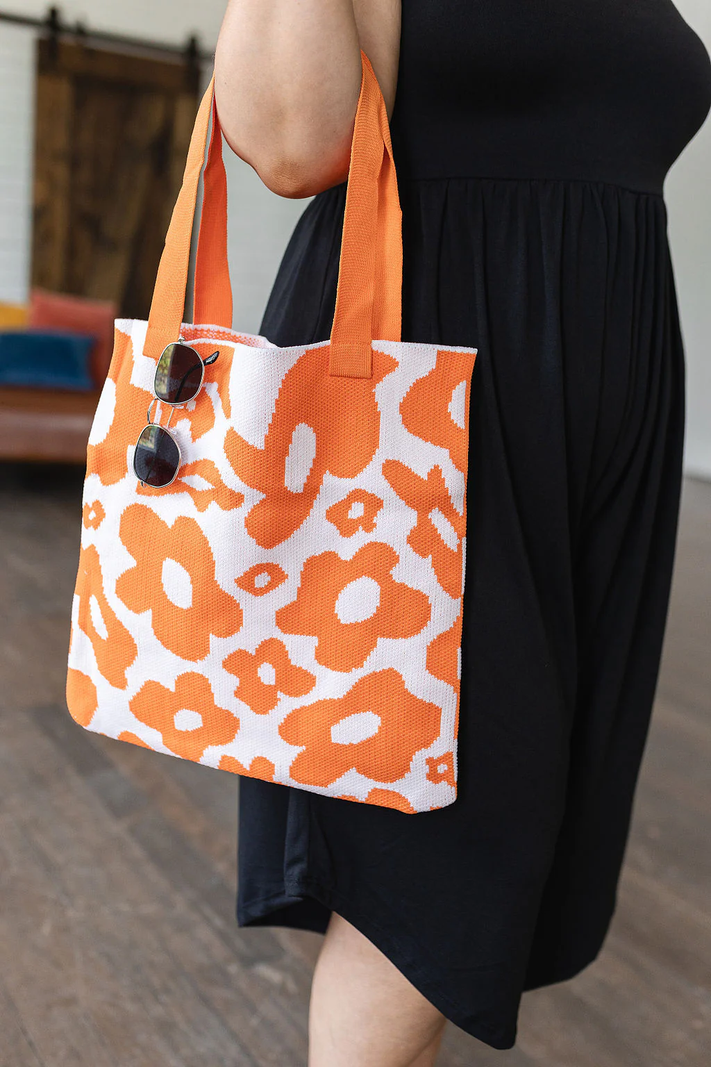 Lazy Daisy Knit Bag in Orange - 7/13/2023 - Image 3