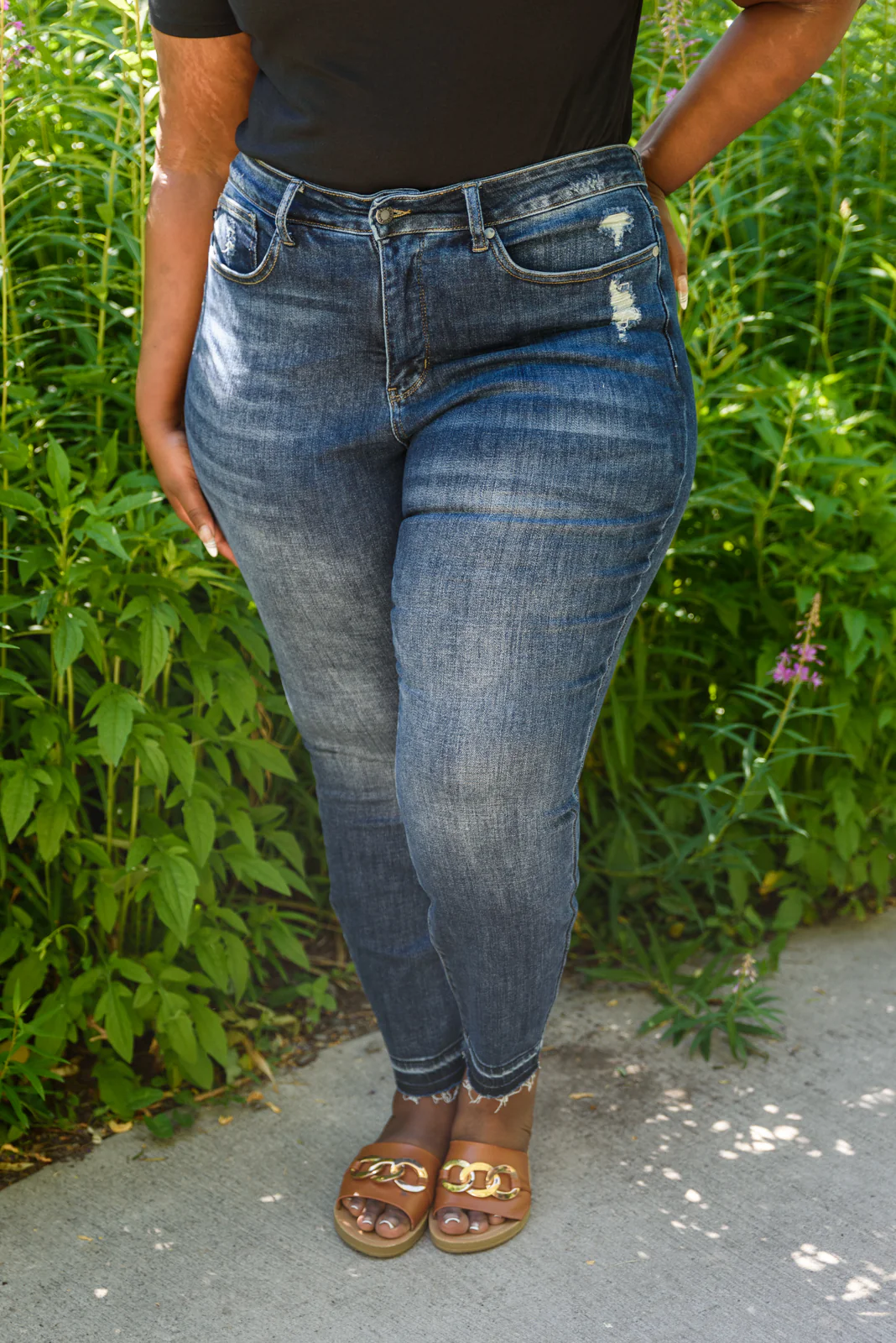 Lily Hi-Waisted Tummy Control Jeans - 7/12/2022 - Image 3