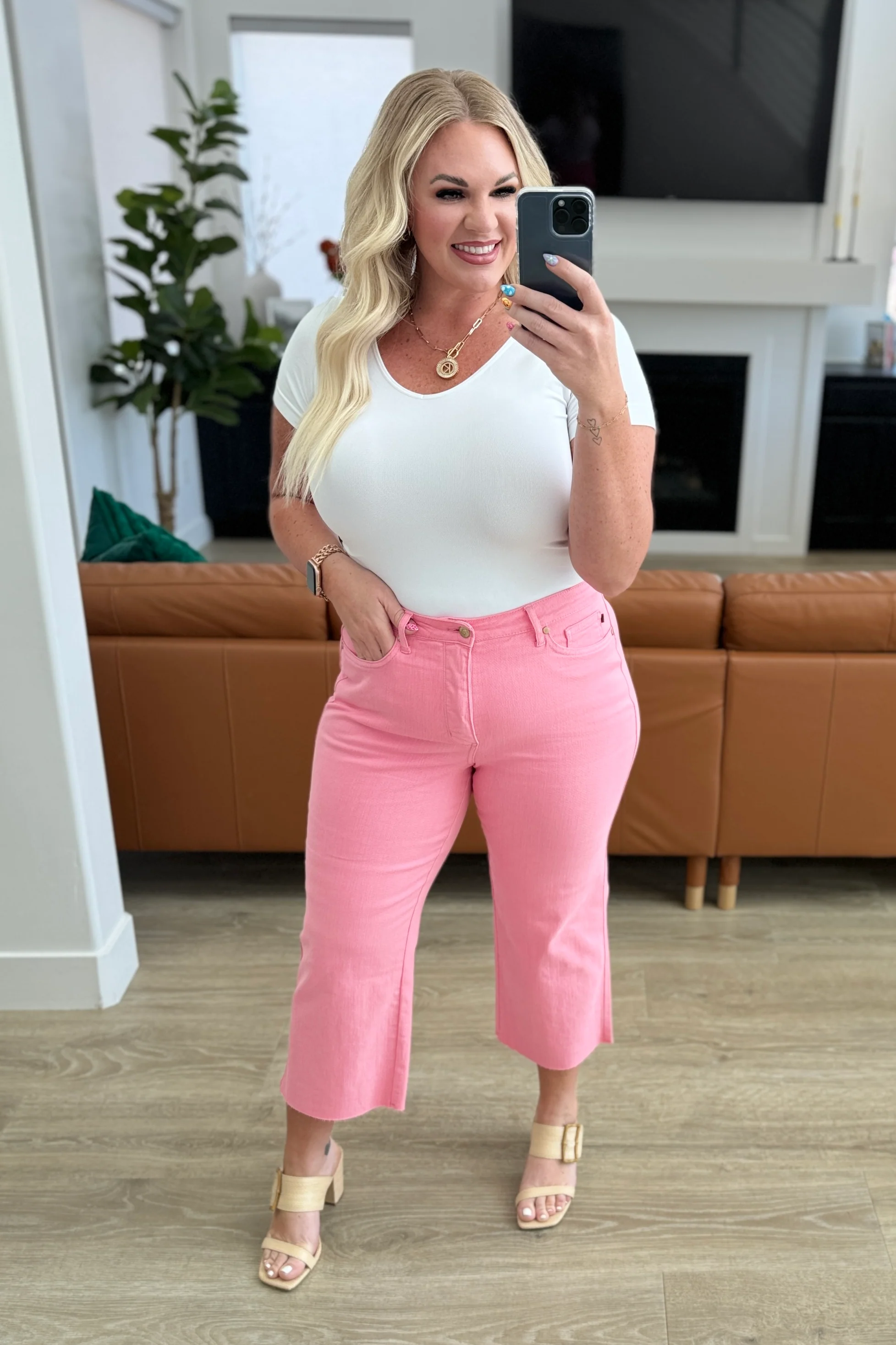 Lisa High Rise Control Top Wide Leg Crop Jeans in Pink - 3/27/2024 - Image 12