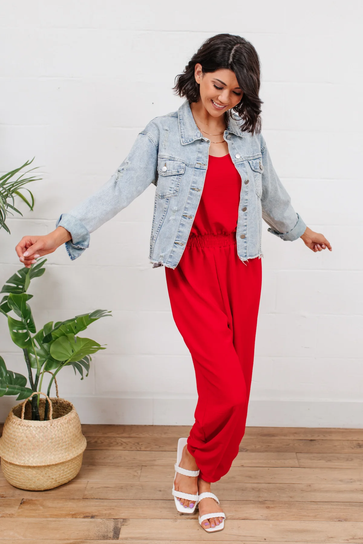 Livin' The Dream Jumpsuit in Red - 5/10/2022 - Image 7
