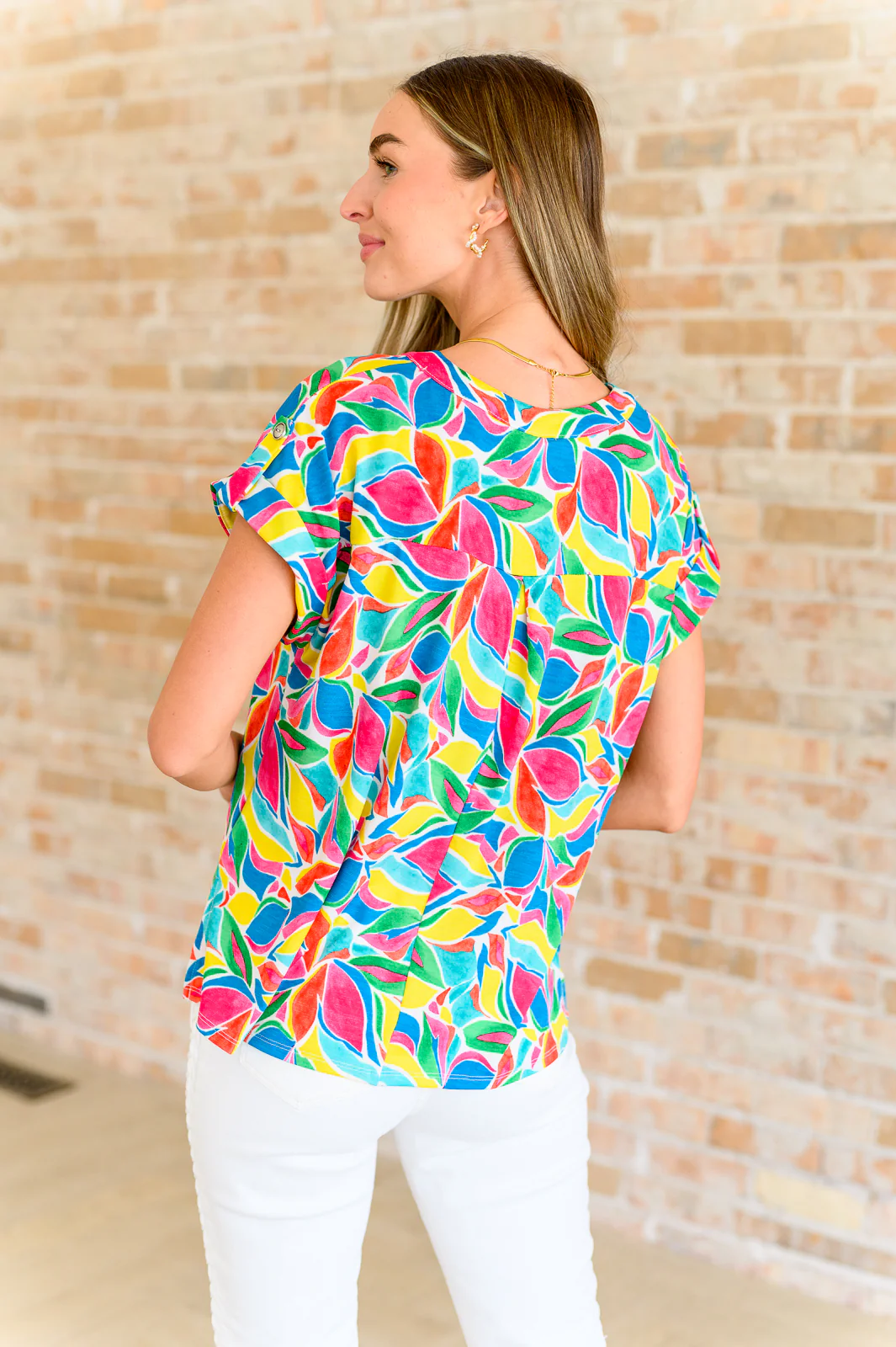 Lizzy Cap Sleeve Top in Emerald and Teal Mod Floral - 5/31/2024 - Image 8