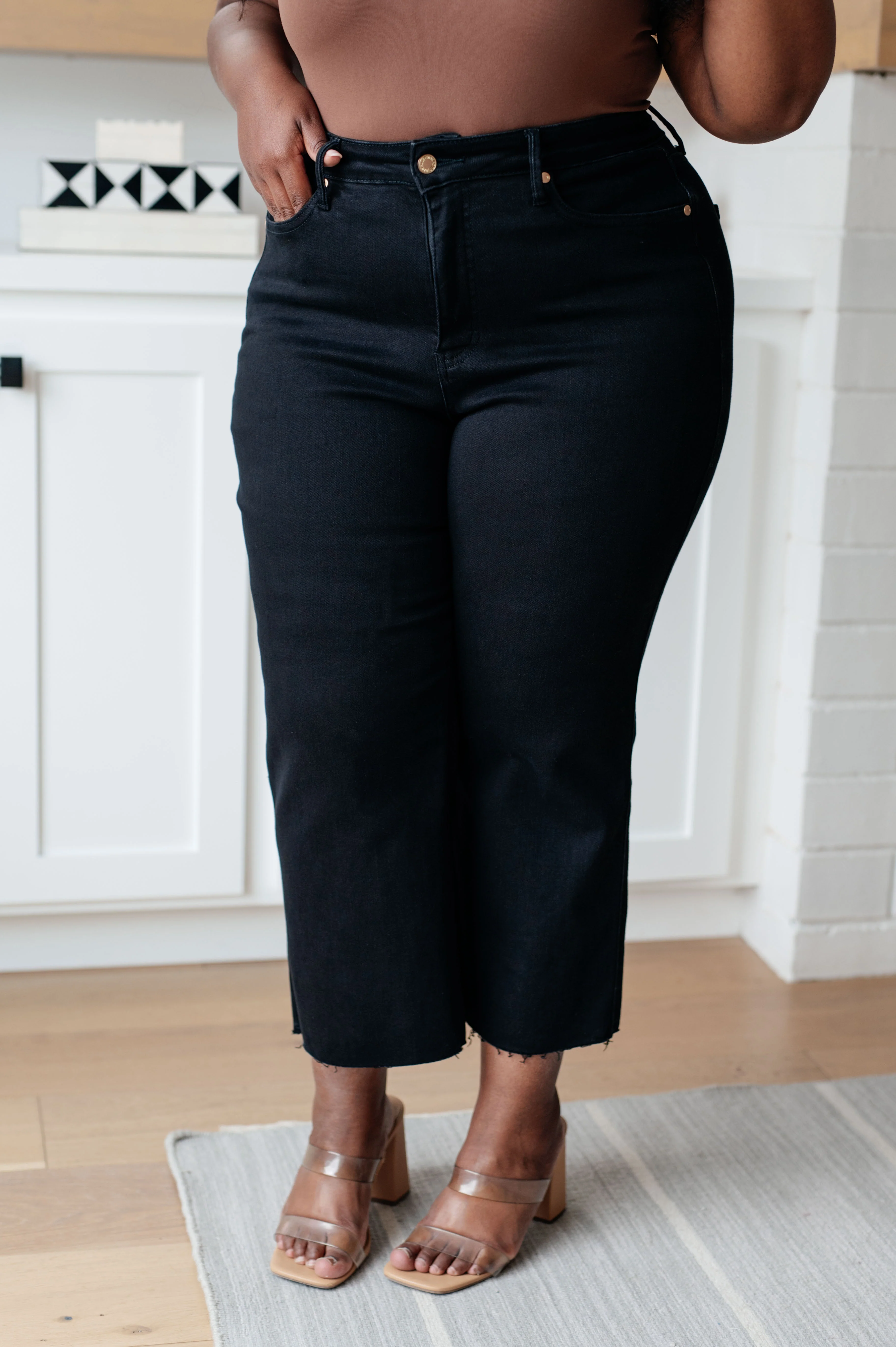 Lizzy High Rise Control Top Wide Leg Crop Jeans in Black - 10/25/2023 - Image 3