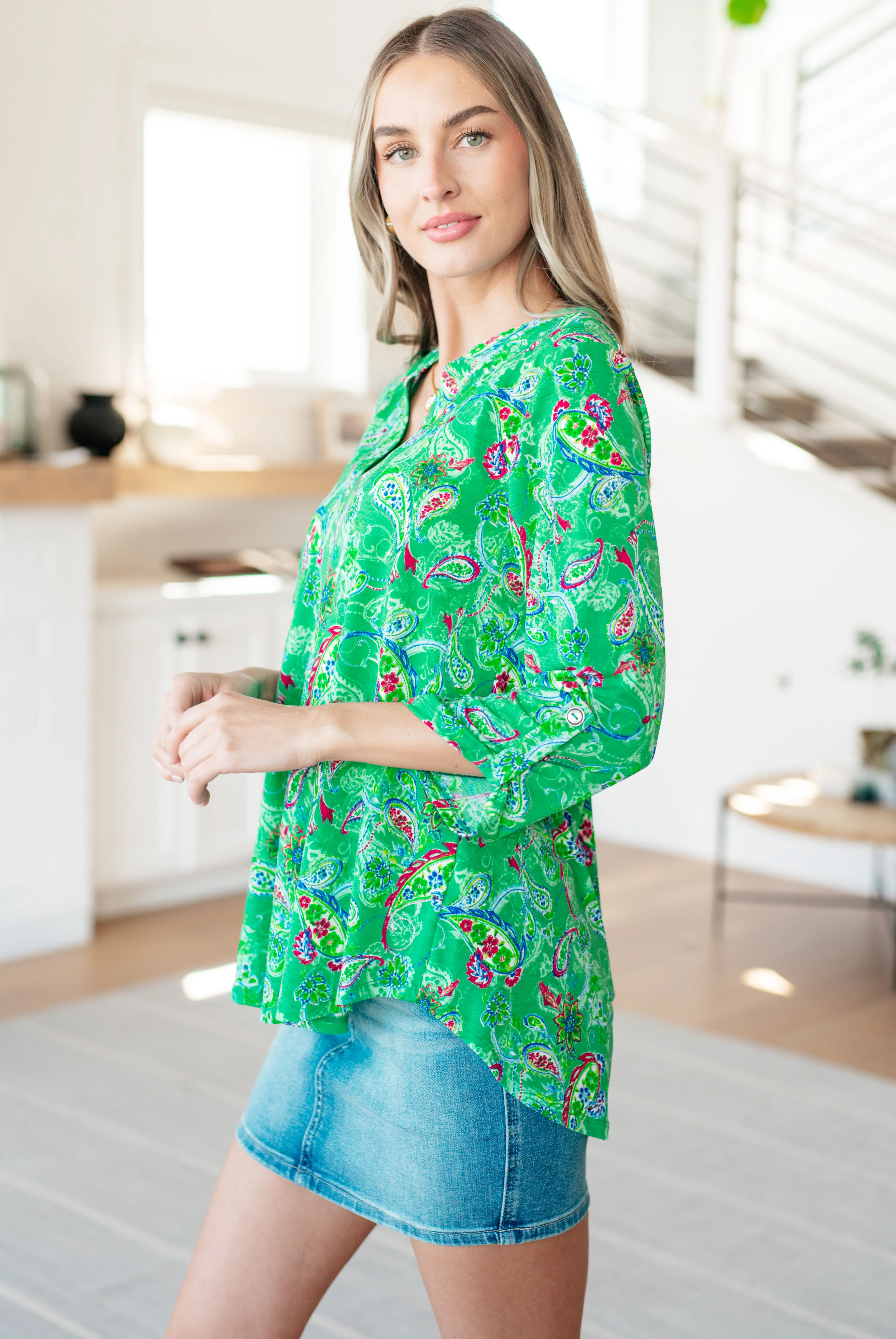Lizzy Top in Emerald and Magenta Paisley - 5/3/2024 - Image 6