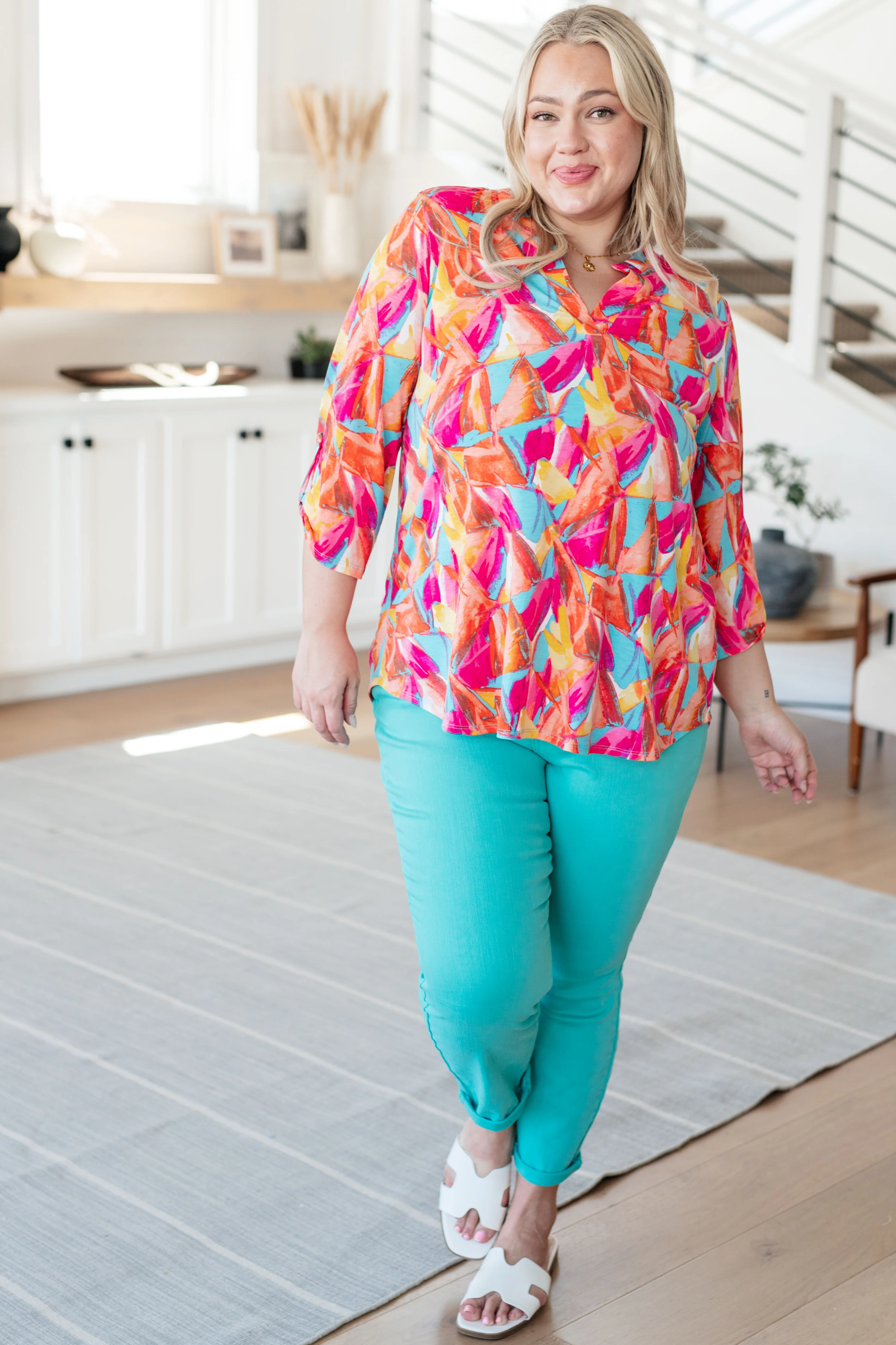 Lizzy Top in Teal and Hot Pink Abstract Fans - 5/3/2024 - Image 4