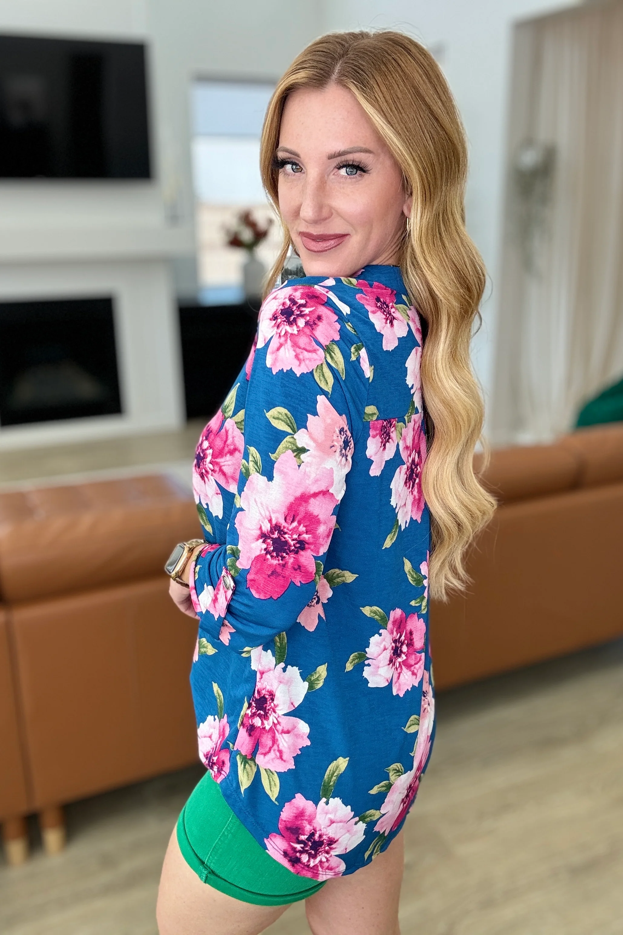 Lizzy Top in Teal and Magenta Floral - 4/19/2024 - Image 4