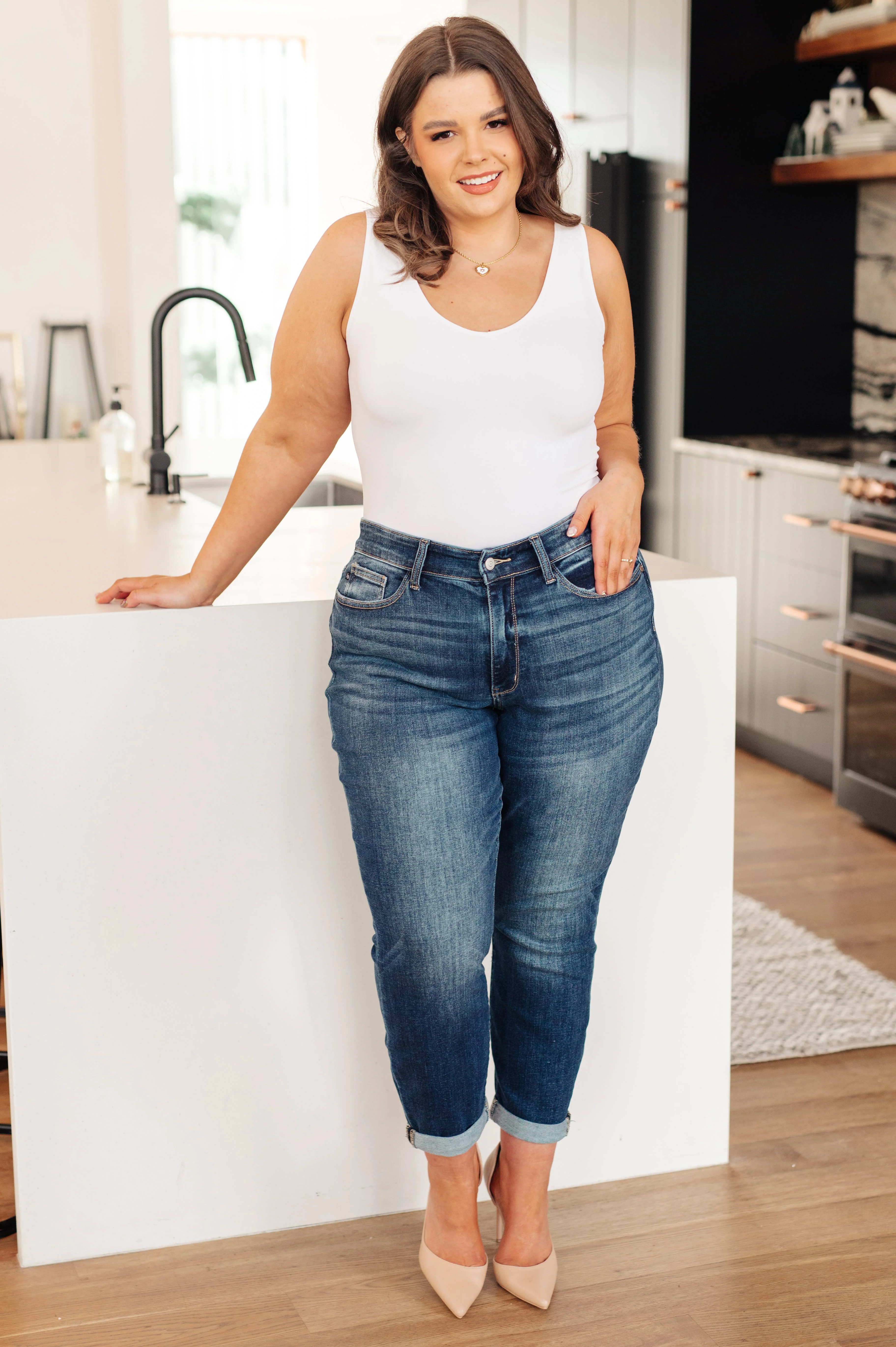 London Midrise Cuffed Boyfriend Jeans - 12/6/2023 - Image 17