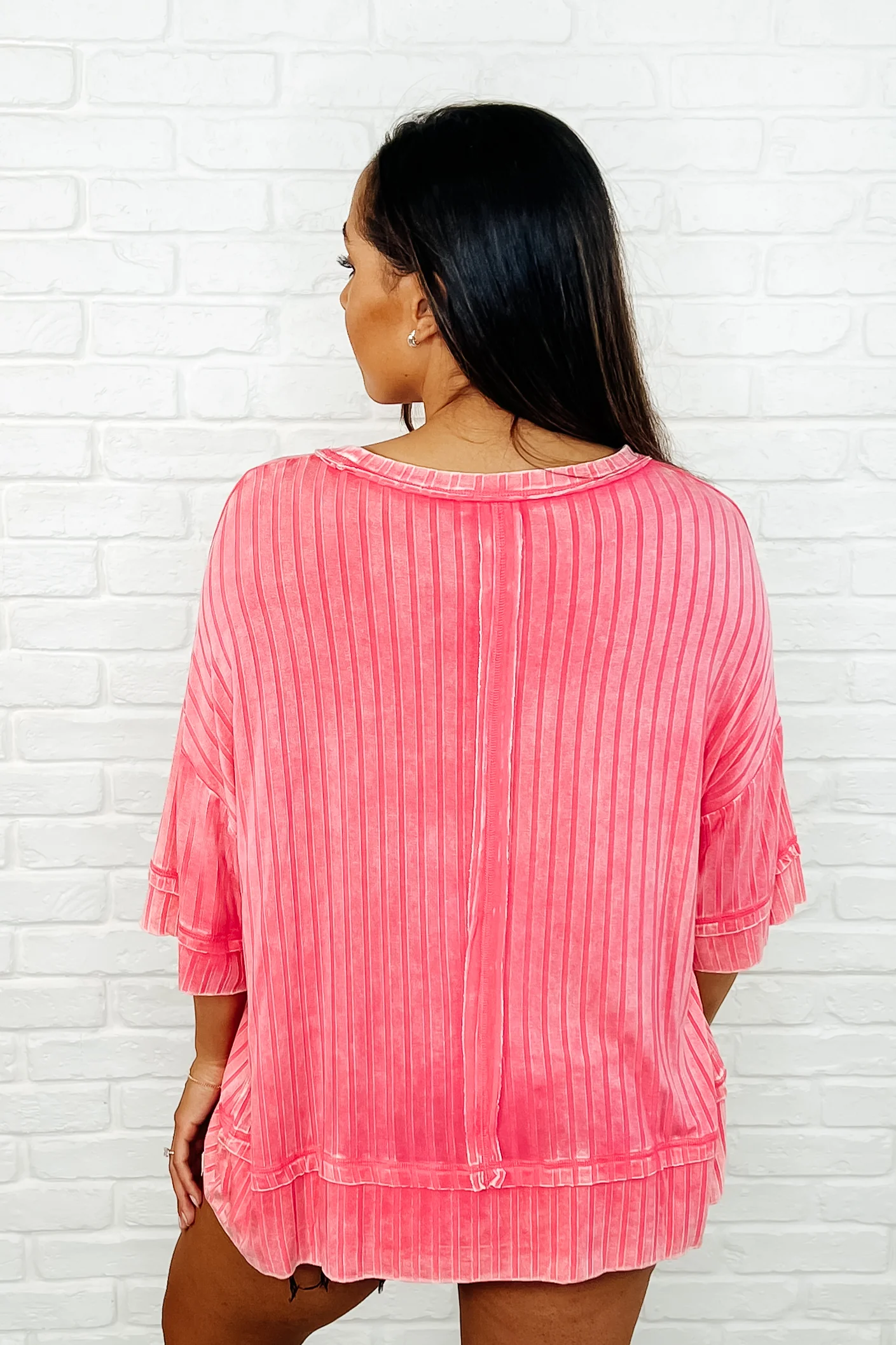 Loosely Speaking Oversized Basic Top in Fuchsia - 4/2/2025 - Image 4