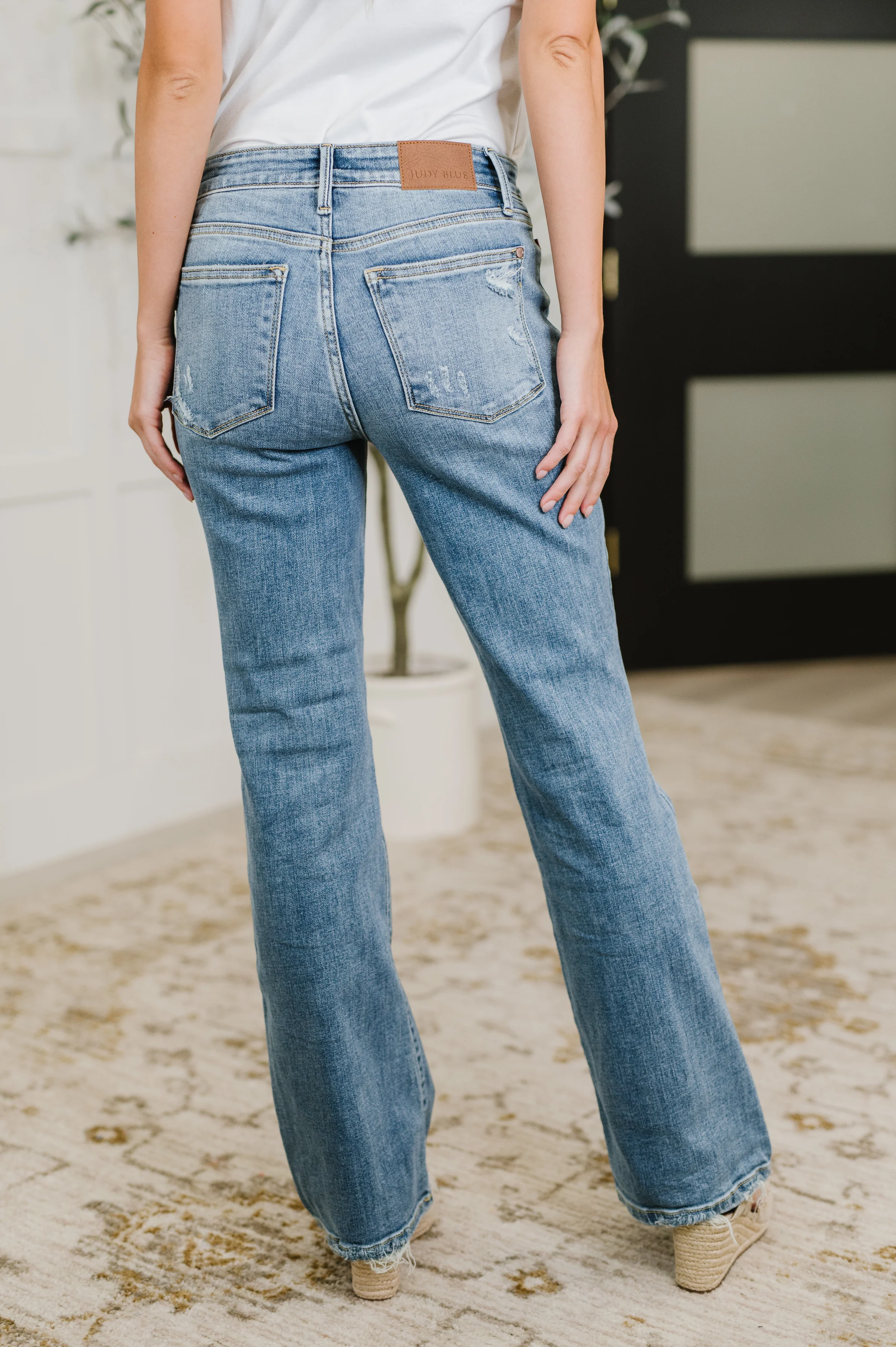 Lorena Mid Rise Vintage Wash Bootcut Jeans - 6/11/2025 - Image 6
