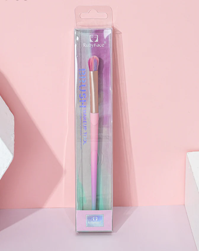 Loud and Clear Eyeshadow Brush - 11/3/2023 - Image 3
