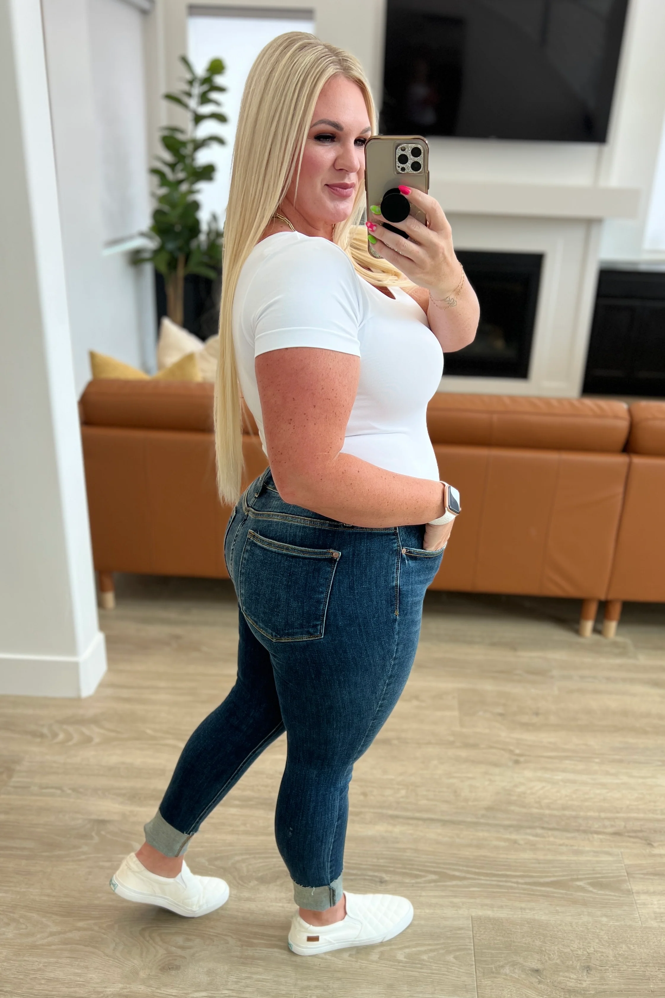 Lydia Mid Rise Vintage Raw Hem Skinny Jeans - 8/23/2023 - Image 16
