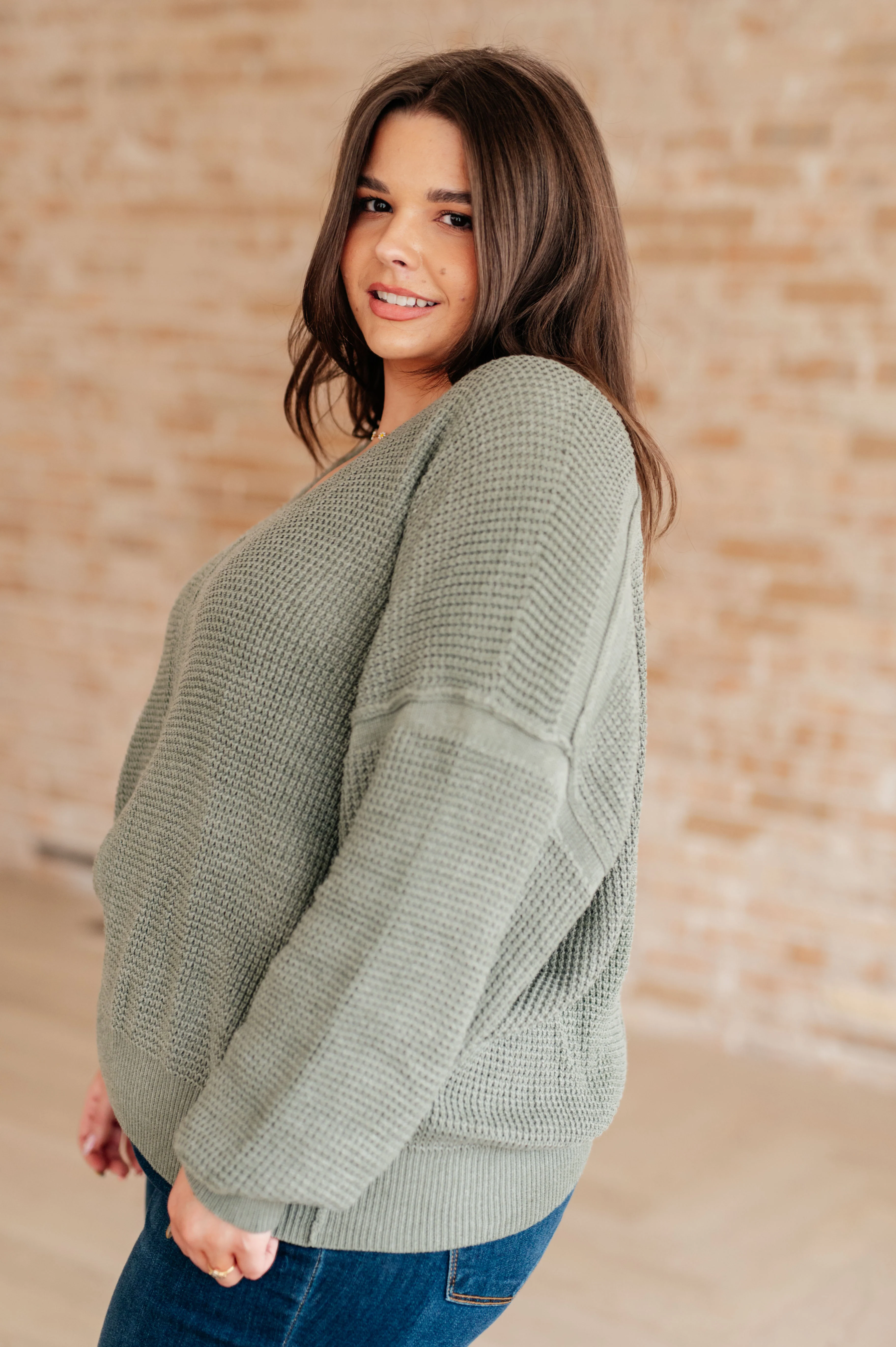 Magi Lune V-Neck Sweater - 1/8/2026 - Image 7