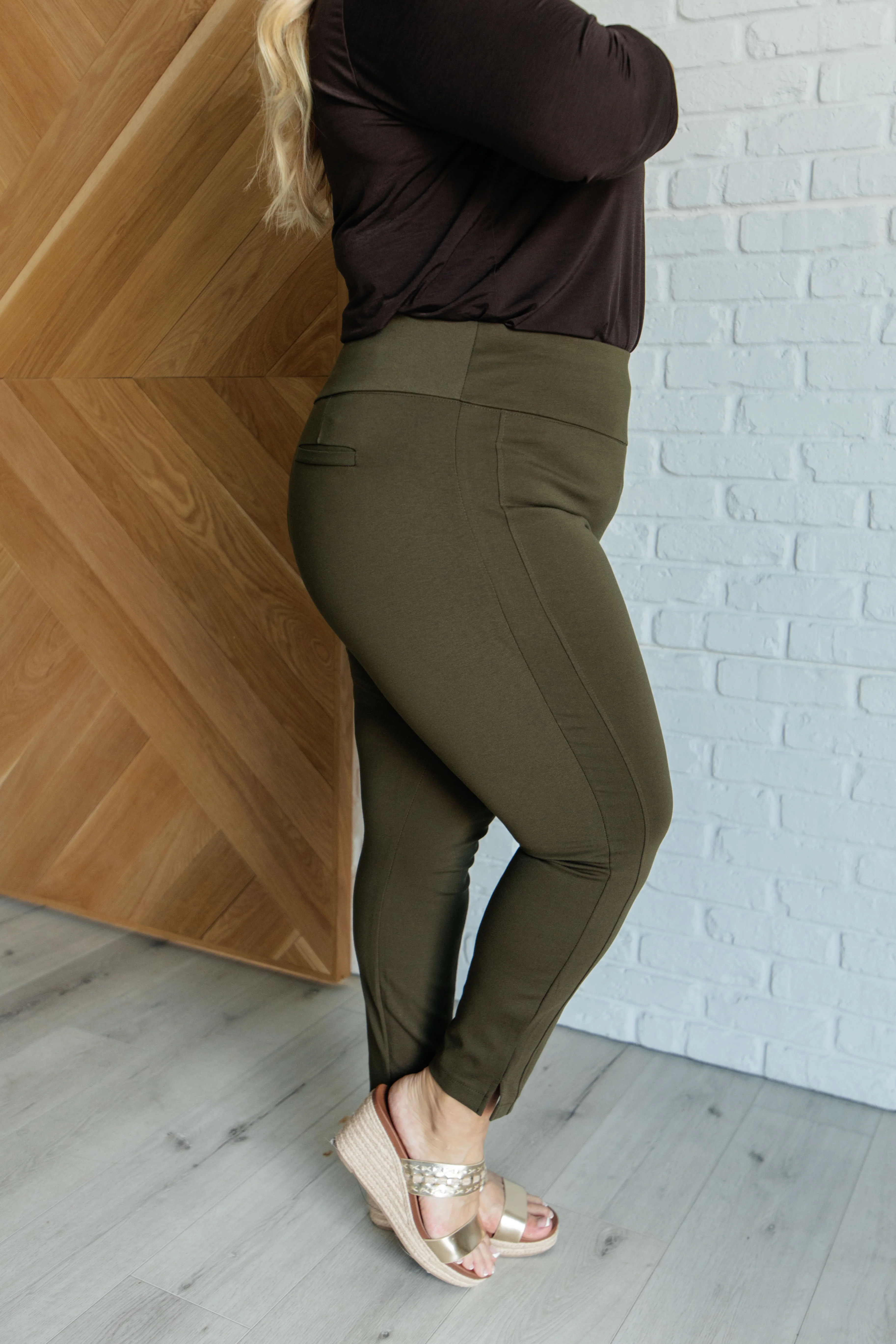 Magic Ankle Crop Skinny Pants in Olive - 9/22/2025 - Image 5