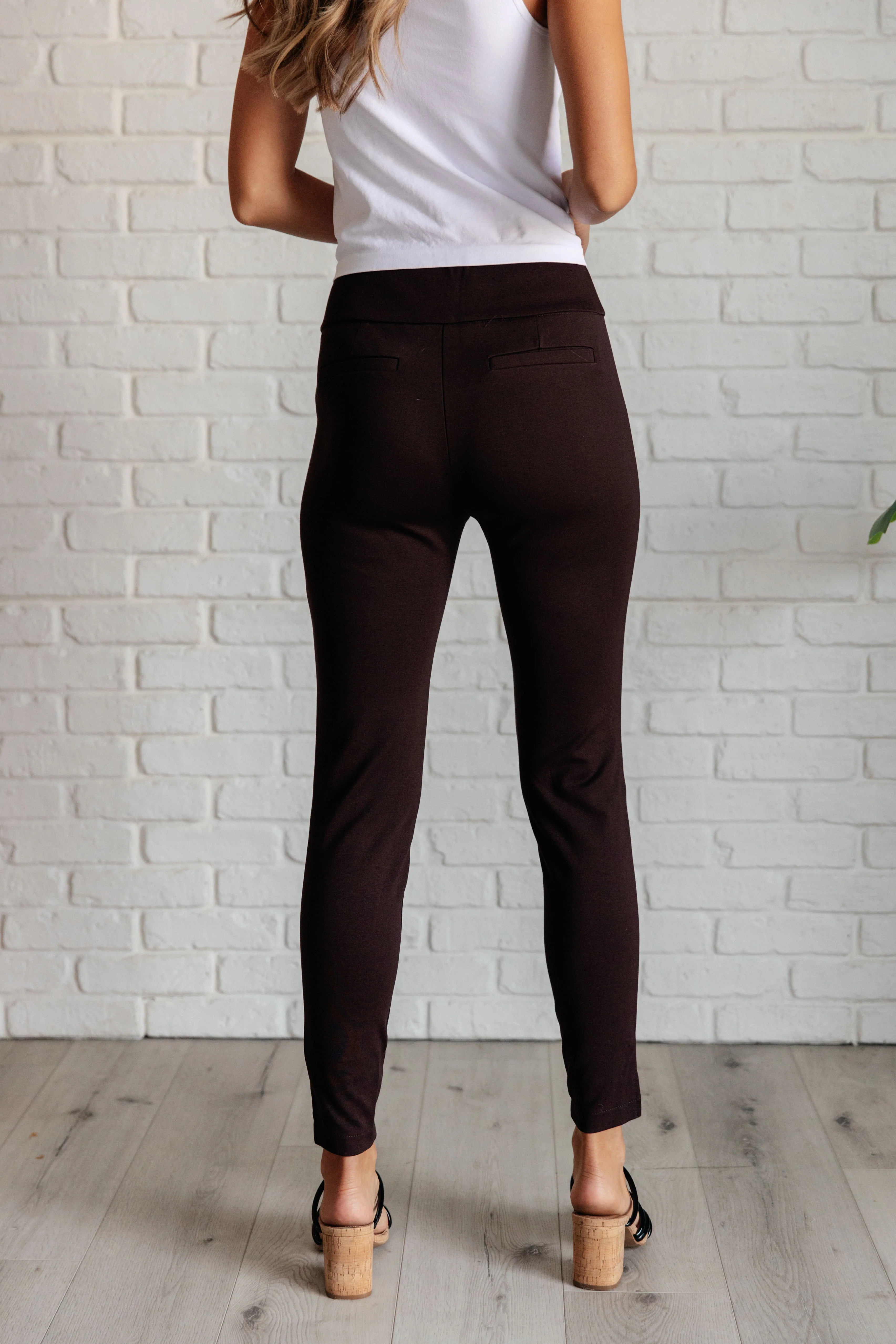 Magic Skinny 28" Pants in Chocolate - 9/29/2025 - Image 8