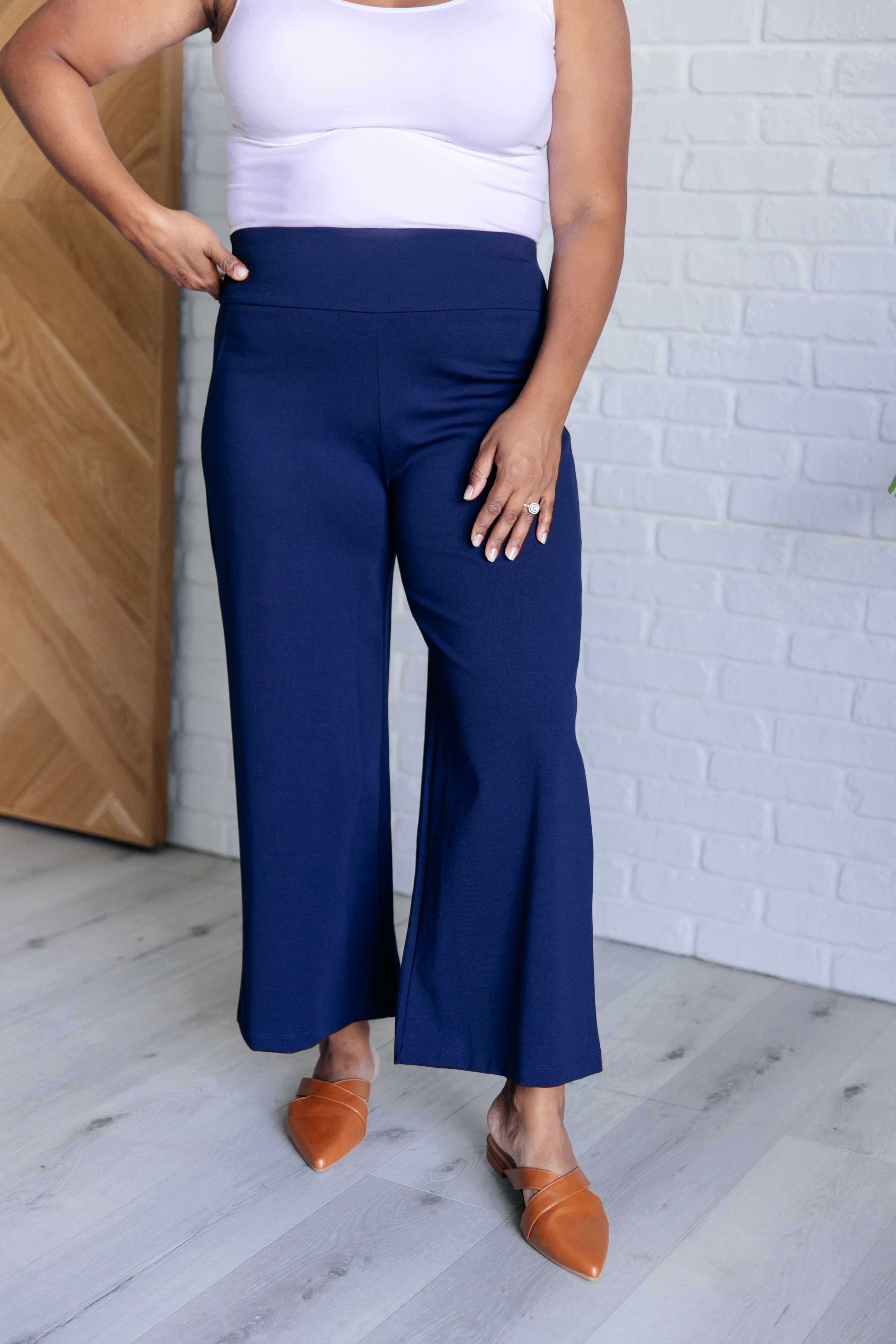 Magic Wide Leg Crop Pants in Navy - 9/12/2024 - Image 3