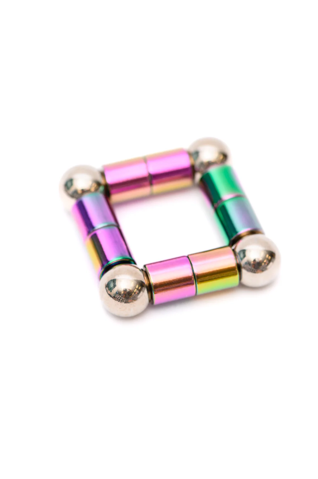 Magnetic Fidget Pen in Gold - 11/20/2023 - Image 6