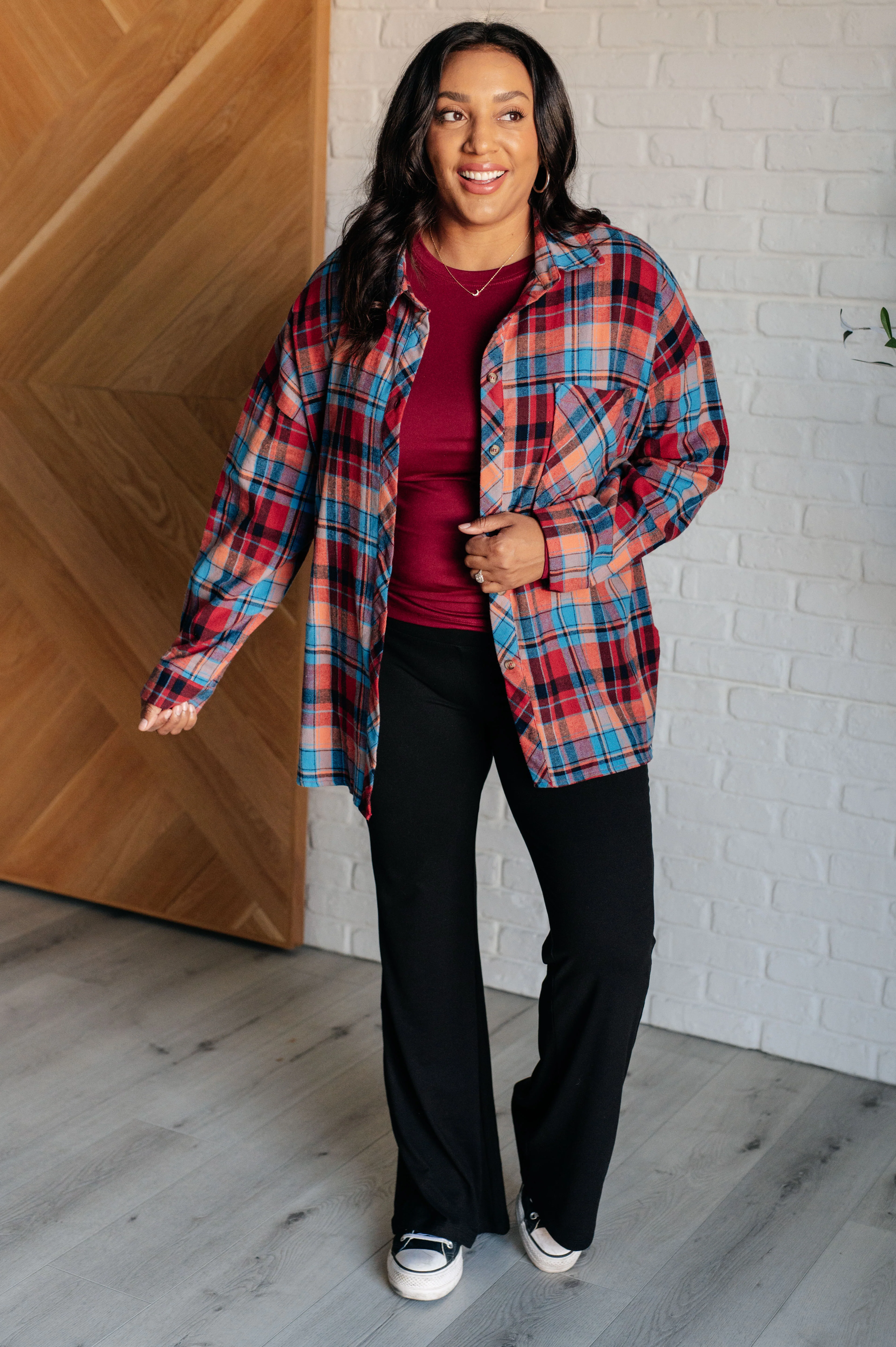 Make it Make Sense Plaid Button Up - 12/29/2025 - Image 4