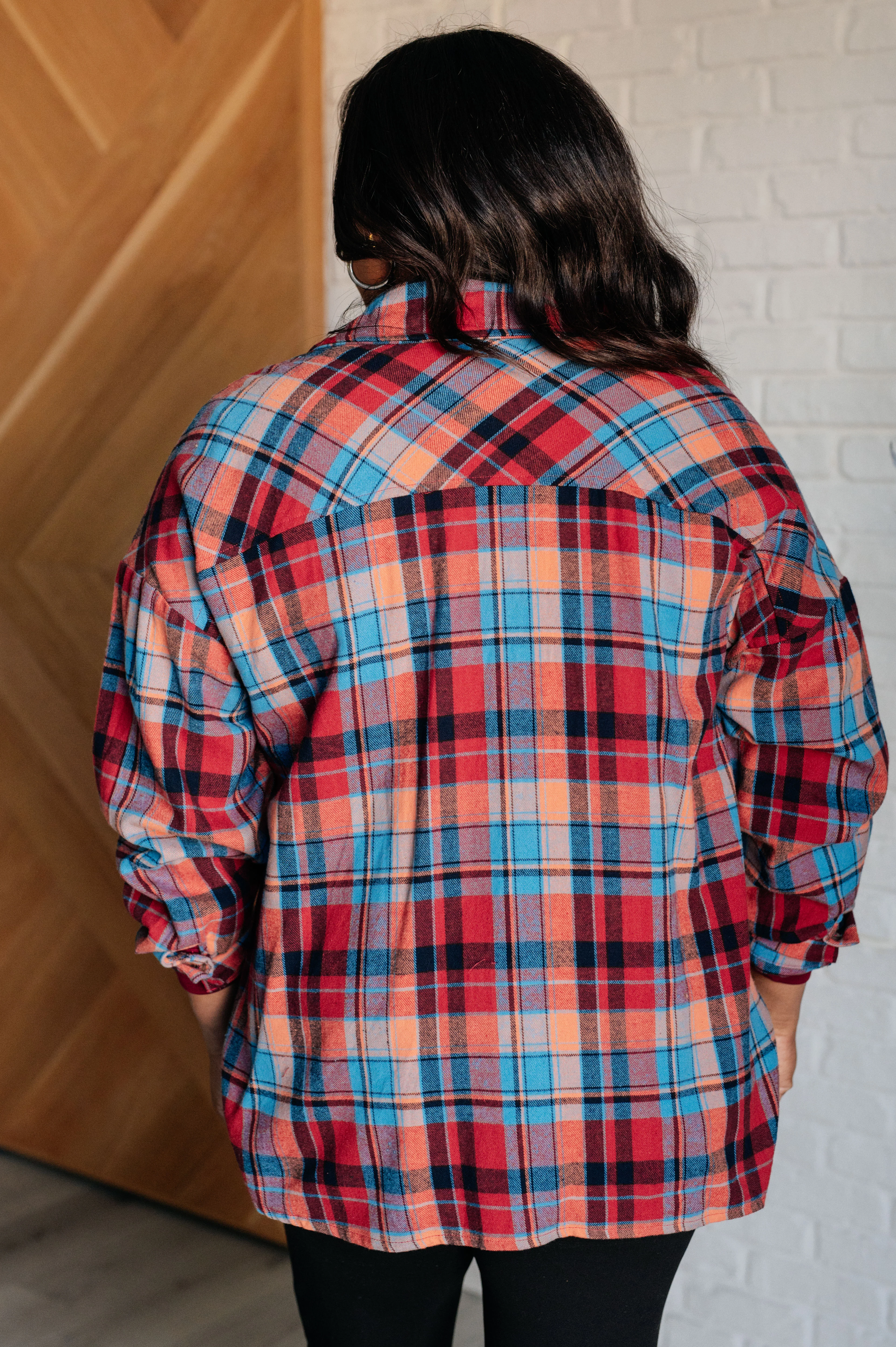 Make it Make Sense Plaid Button Up - 12/29/2025 - Image 8