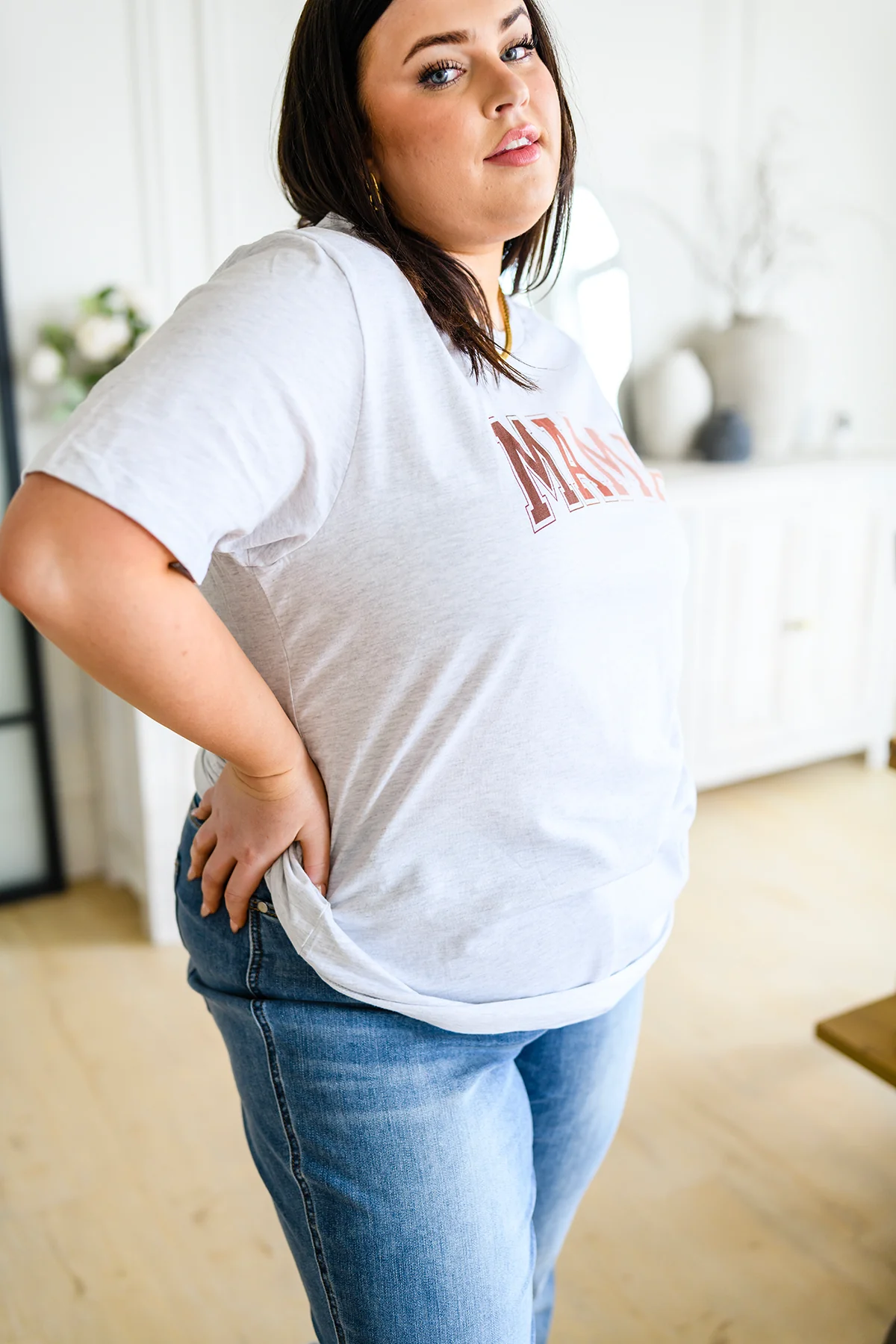 Mama Graphic Tee - 4/13/2023 - Image 4