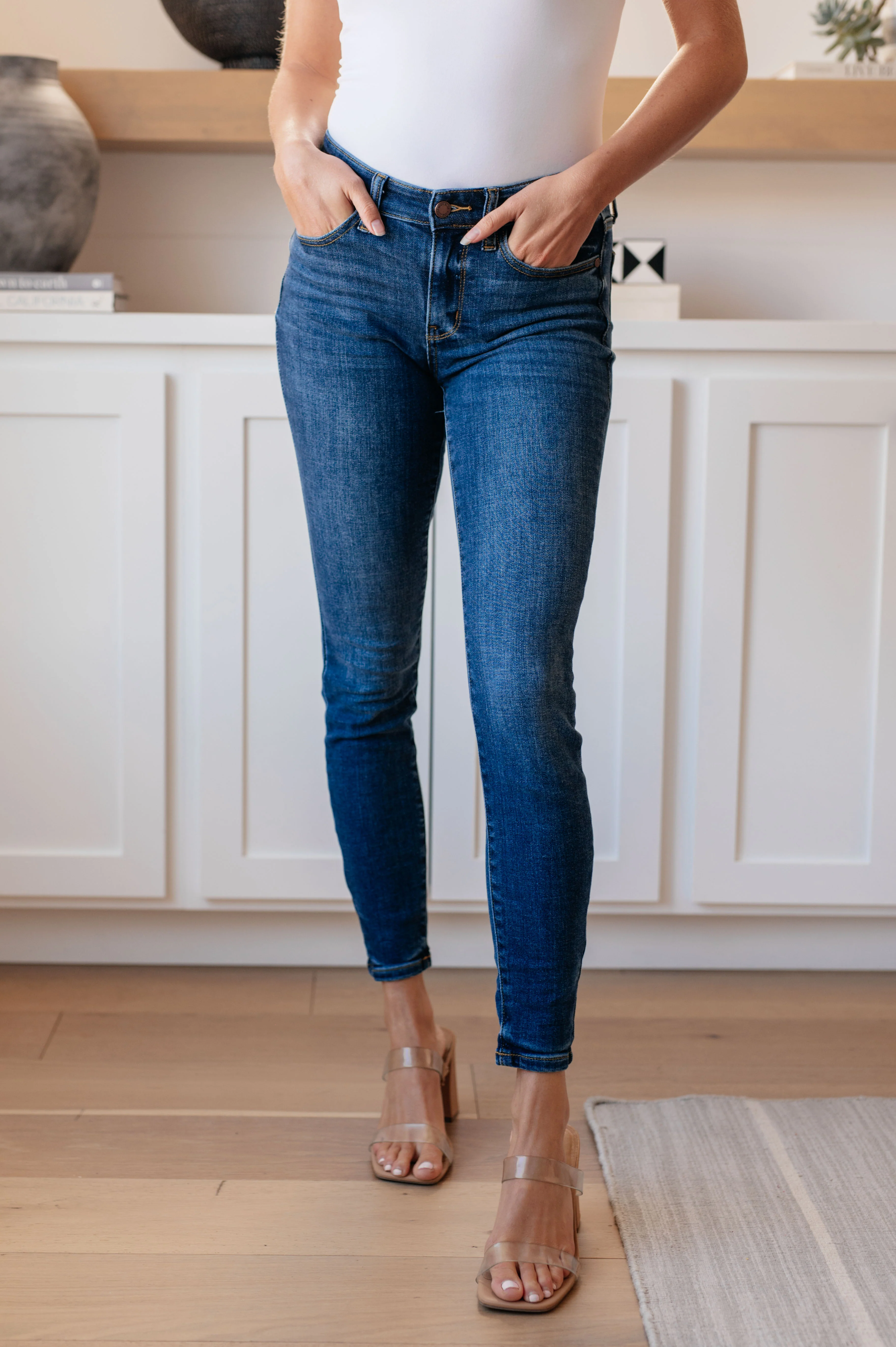 Maxine Mid-Rise Skinny Jeans - 10/25/2023 - Image 3