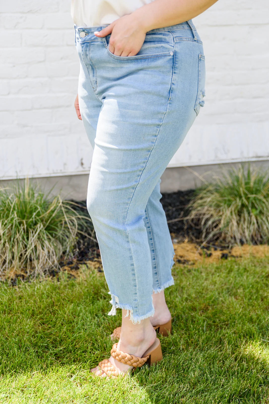 Mid-rise Destroyed Hem Boyfriend Jeans - 7/7/2022 - Image 11