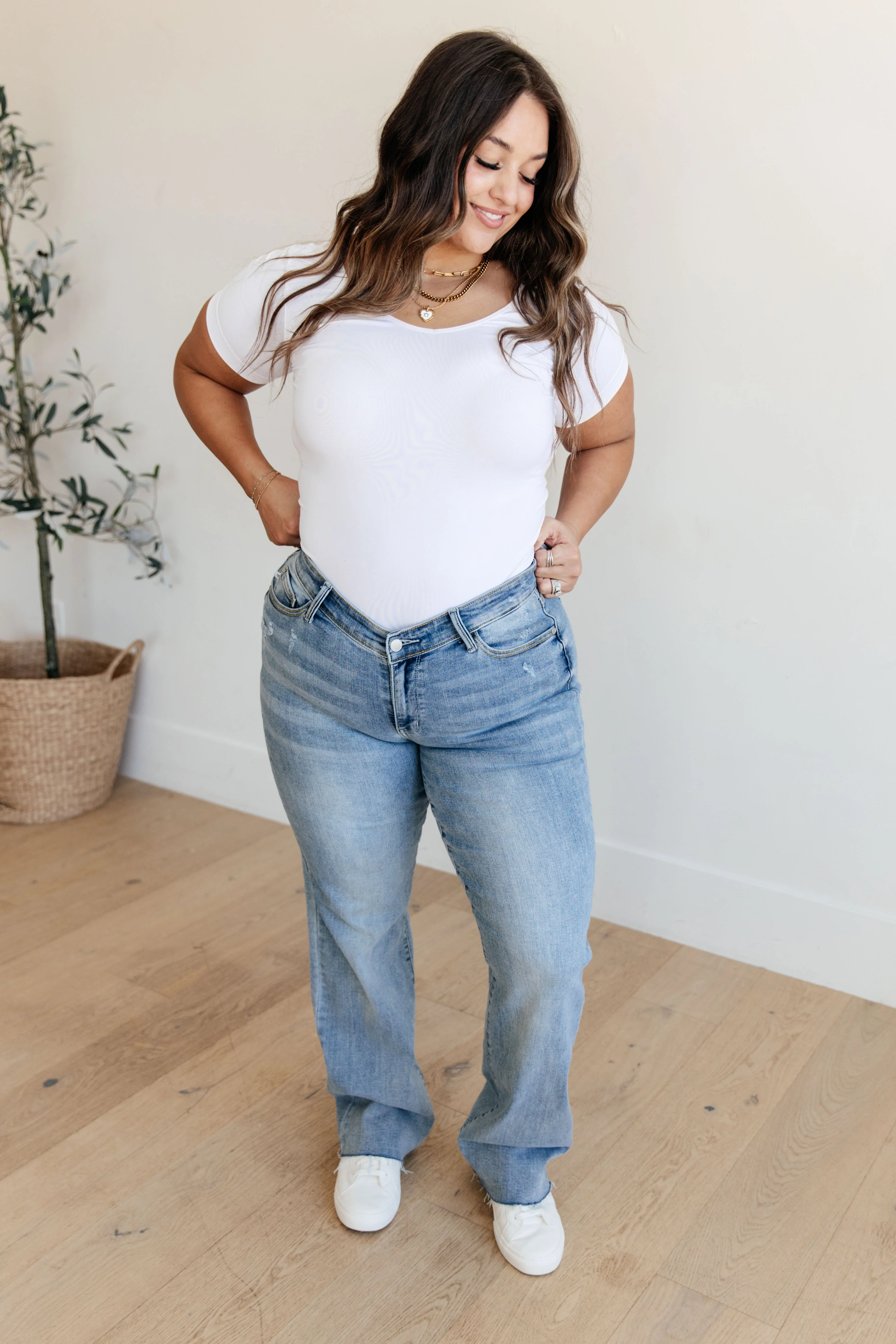 Mildred High Rise V Front Waistband Straight Jeans - 2/14/2024 - Image 3