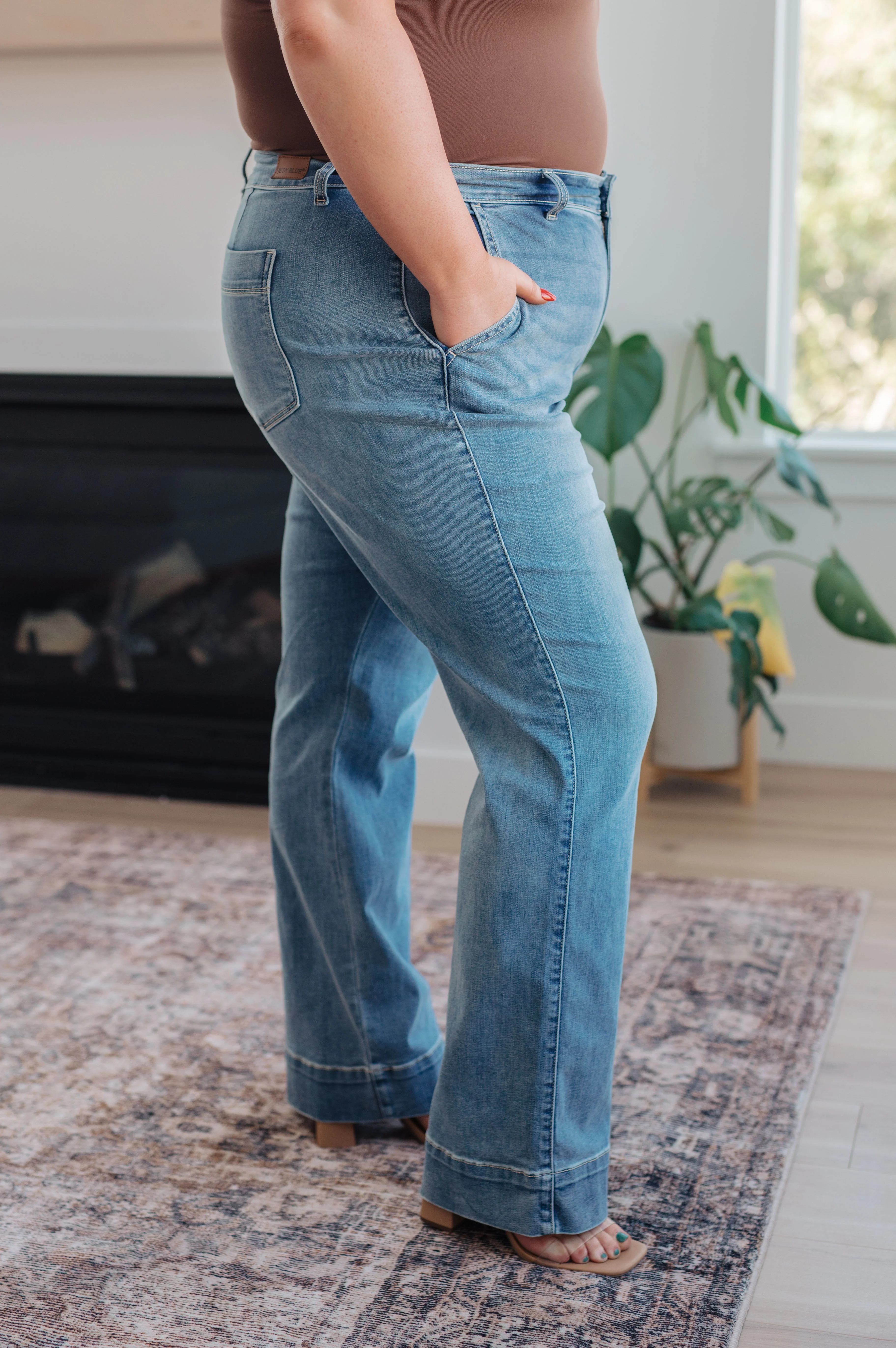 Mindy Mid Rise Wide Leg Jeans - 11/8/2023 - Image 6