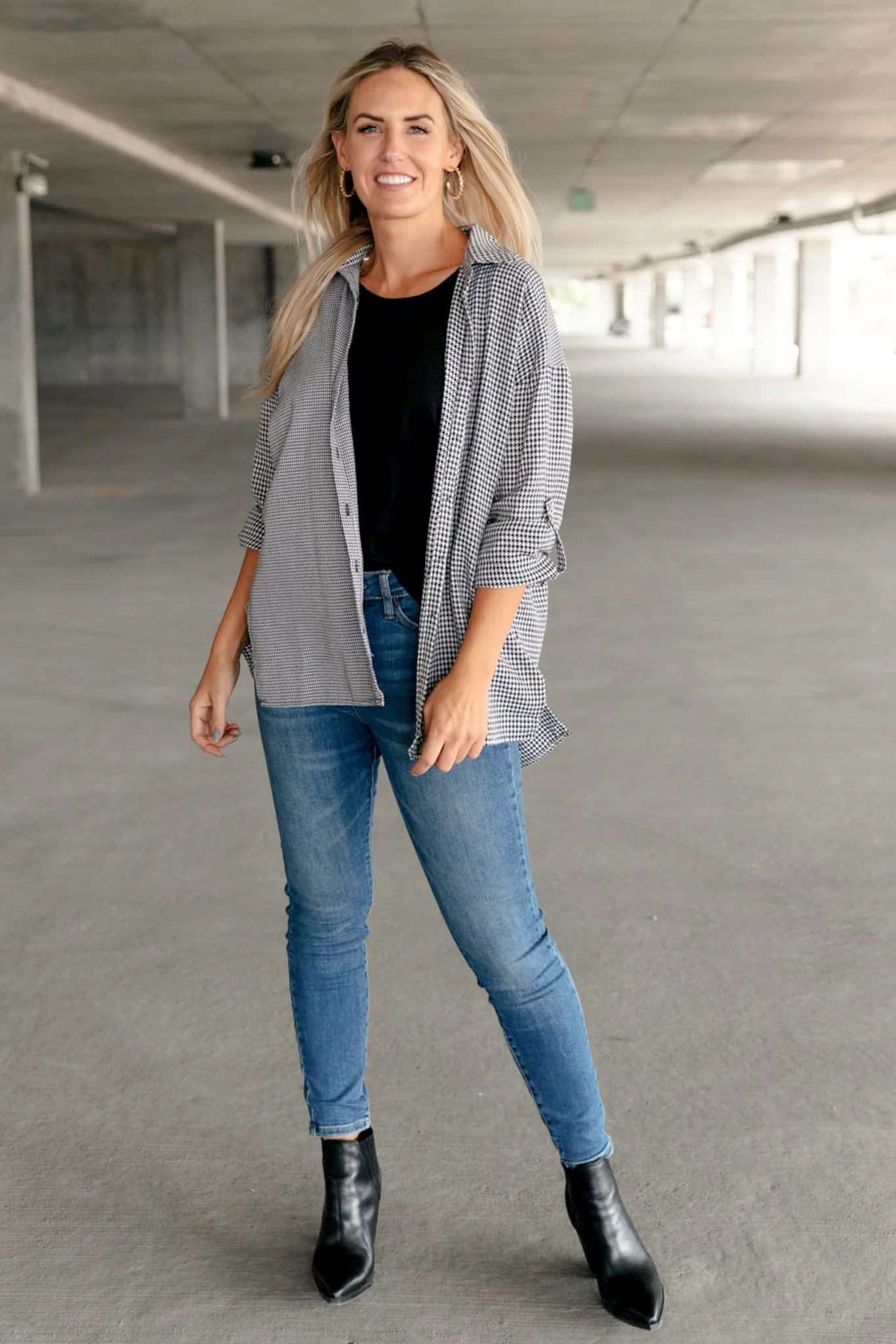 Mixed Houndstooth Button Up Top - 9/14/2021 - Image 19