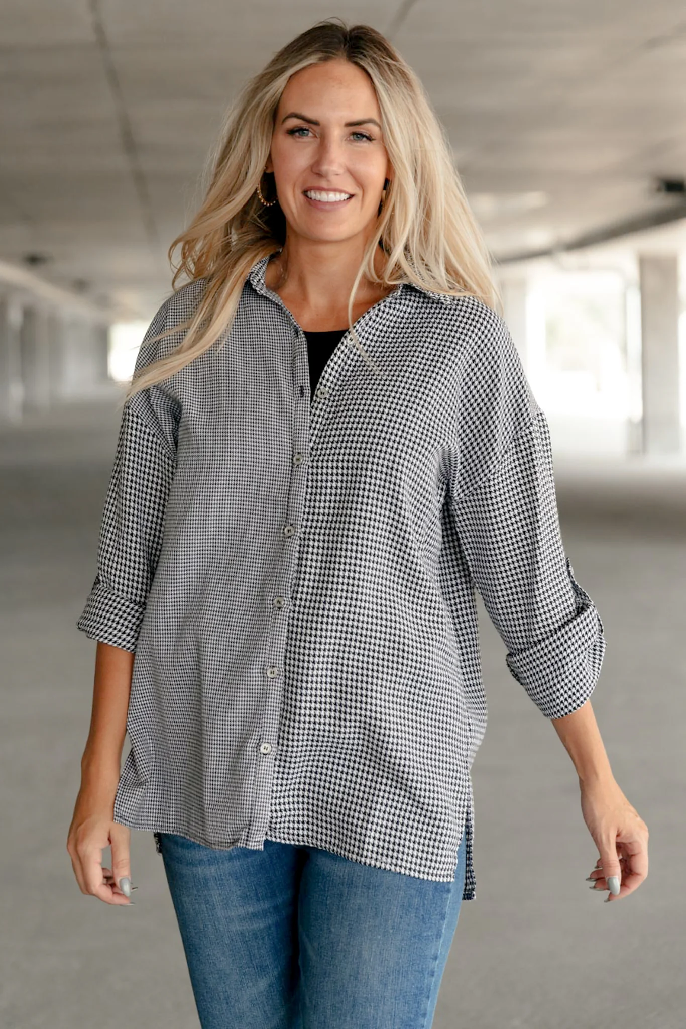 Mixed Houndstooth Button Up Top - 9/14/2021 - Image 20