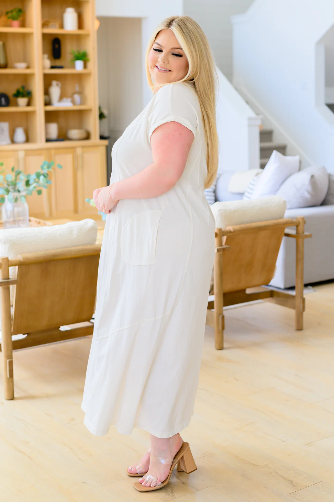 Modern Maritime Shift Maxi Dress - 5/11/2023 - Image 5
