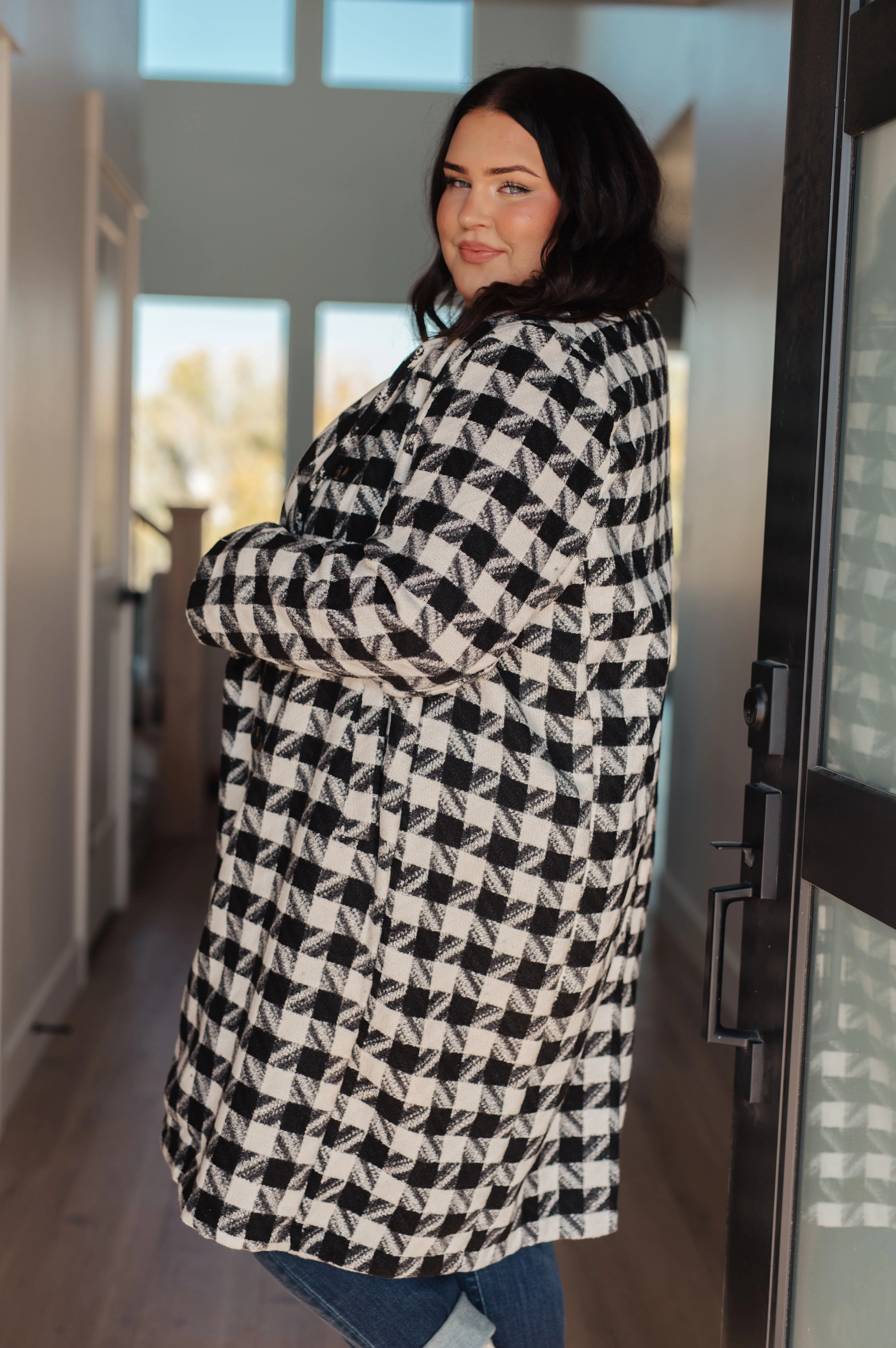 Monochromatic Moment Houndstooth Coat - 12/1/2023 - Image 5