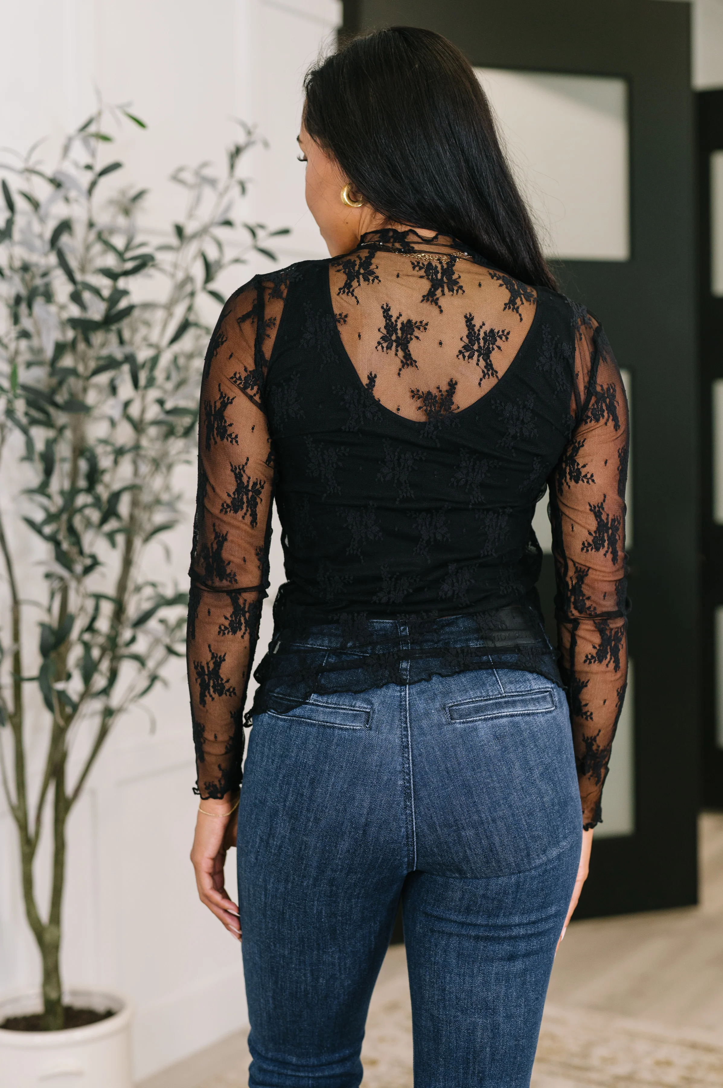 Next Level Patterned Layering Top in Black - 10/24/2025 - Image 6