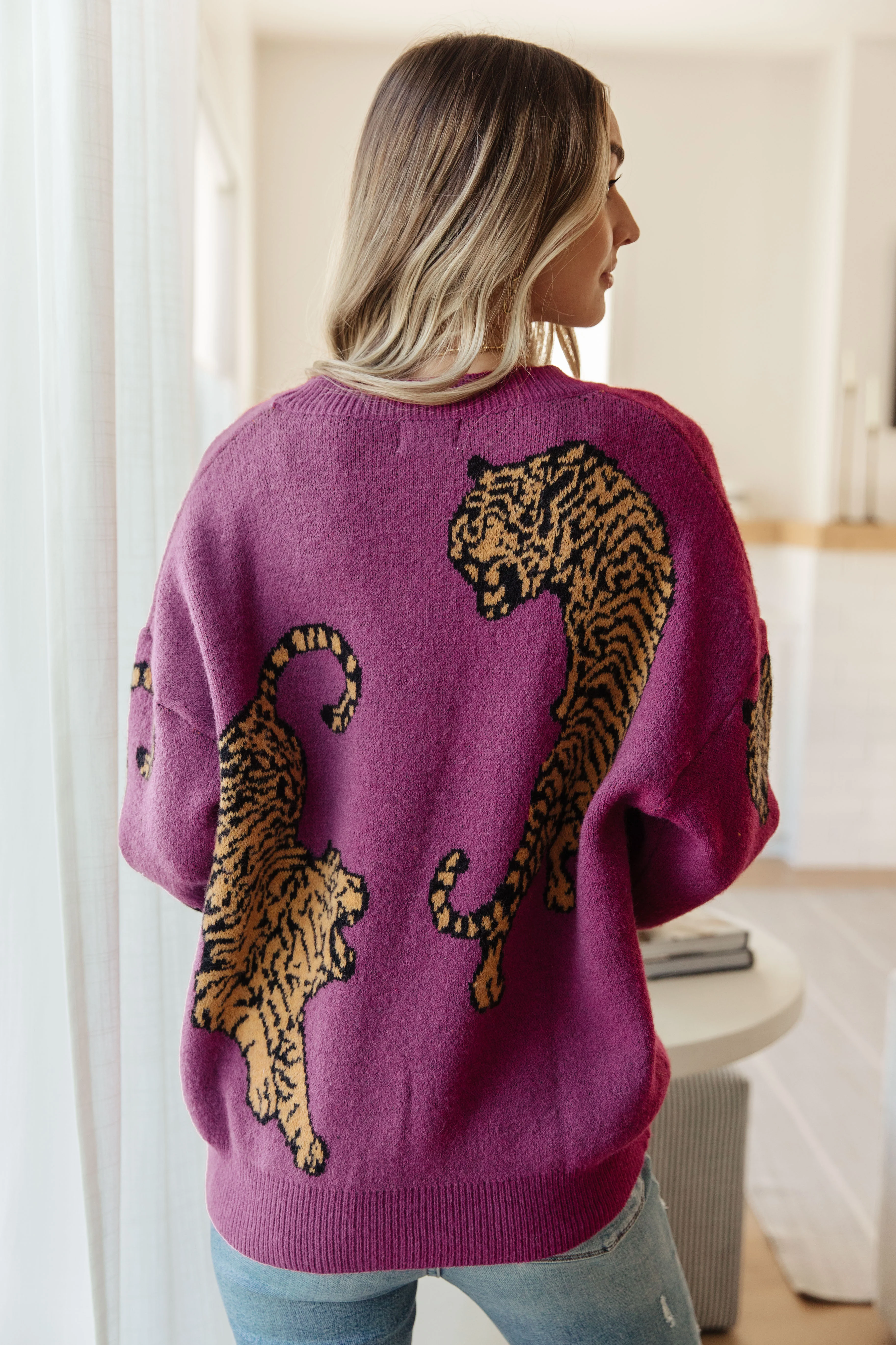 On the Prowl Tiger Cardigan - 12/14/2023 - Image 10