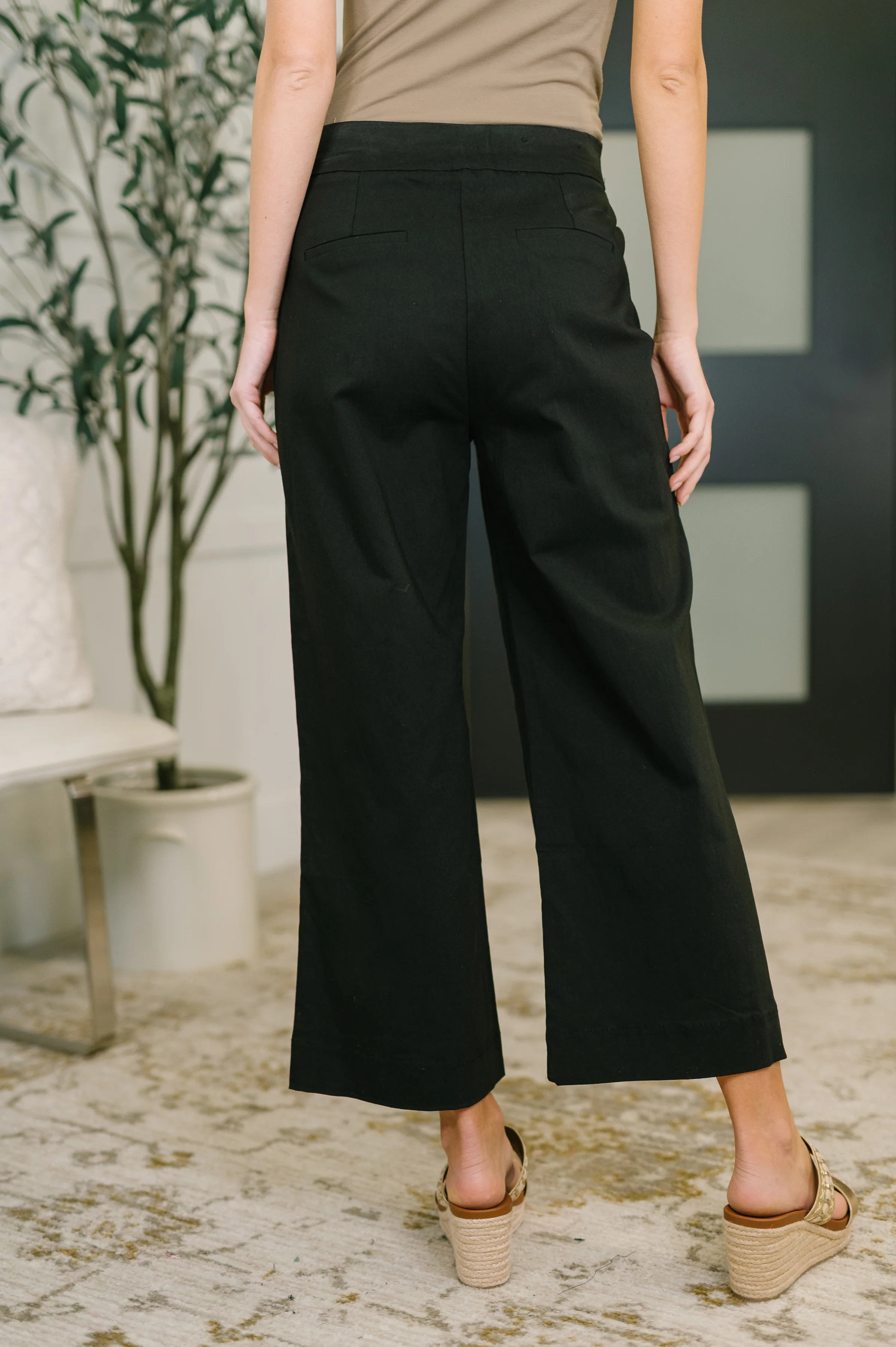 Only Pair High Waisted Wide Leg Bottoms in Black - 2/17/2026 - Image 5
