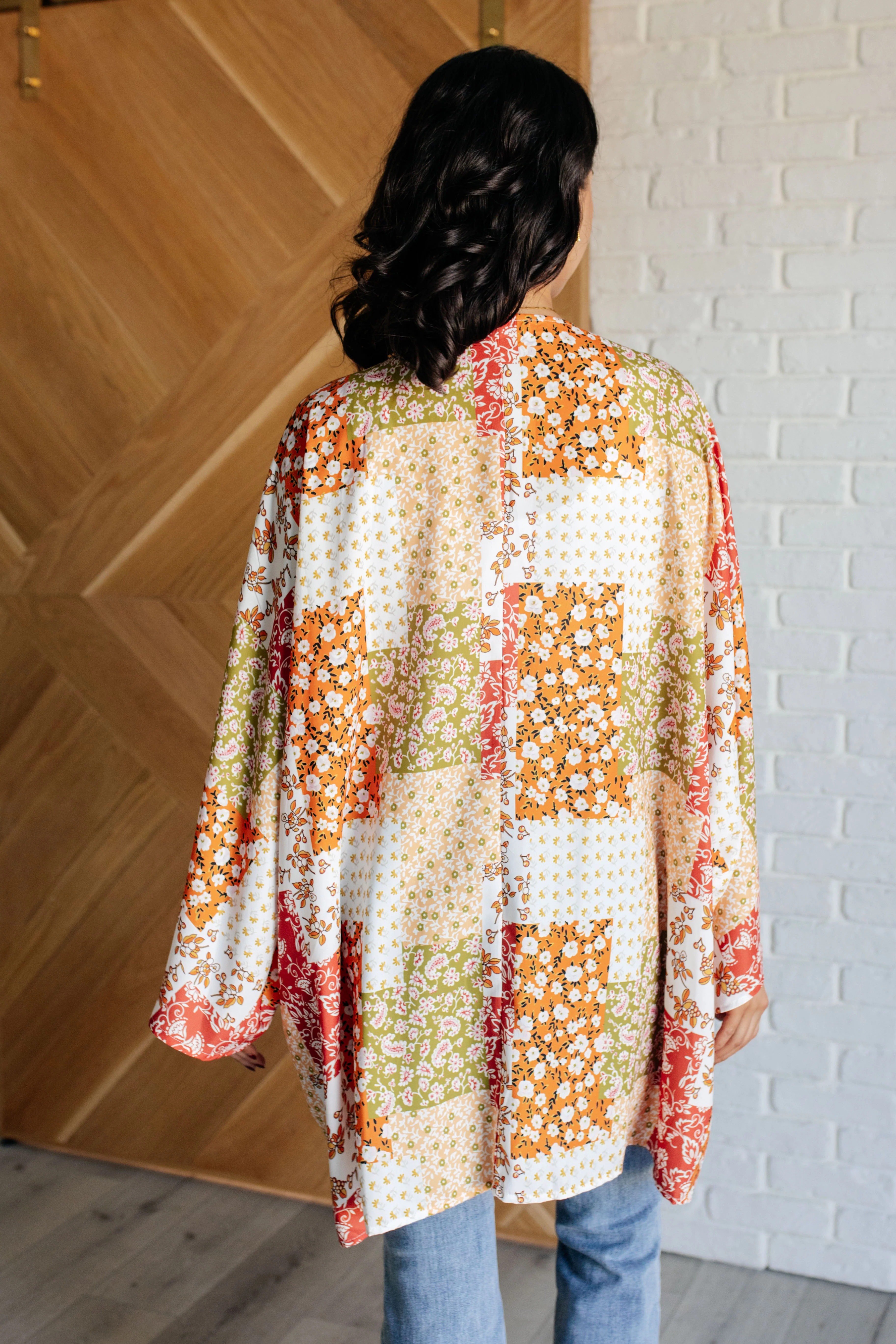 Patchwork of Feelings Mixed Floral Kimono - 10/15/2024 - Image 7