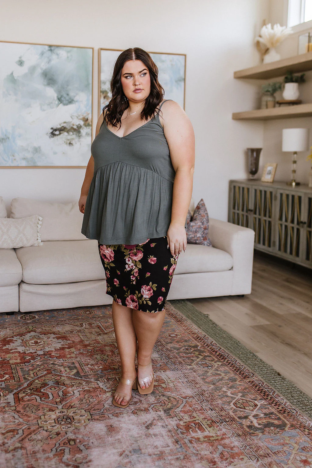 Perfectly Pristine Floral Pencil Skirt - 6/16/2023 - Image 17