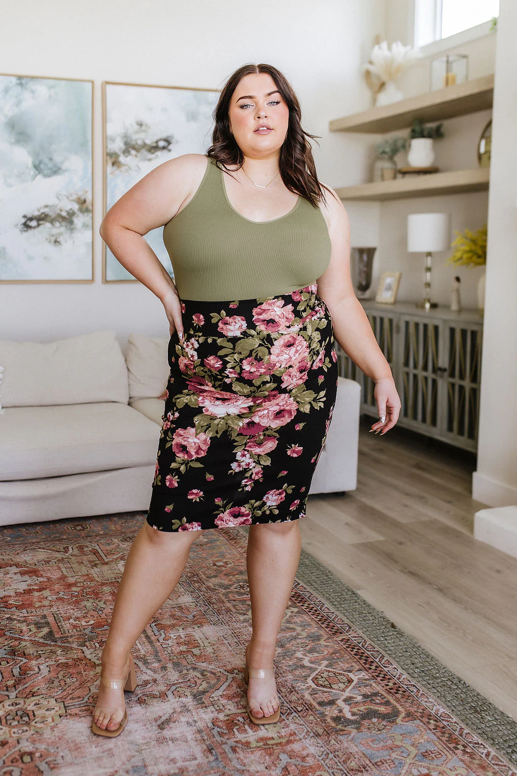 Perfectly Pristine Floral Pencil Skirt - 6/16/2023 - Image 3