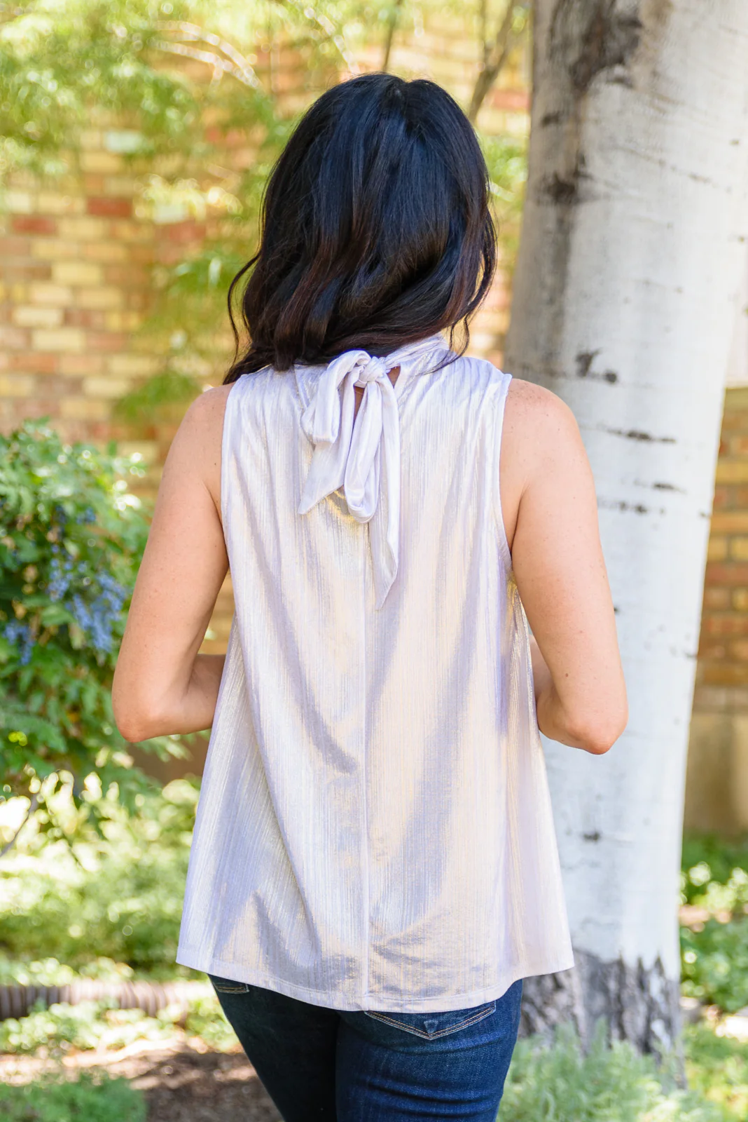 Photo Opt Sleeveless Blouse - 8/18/2022 - Image 13
