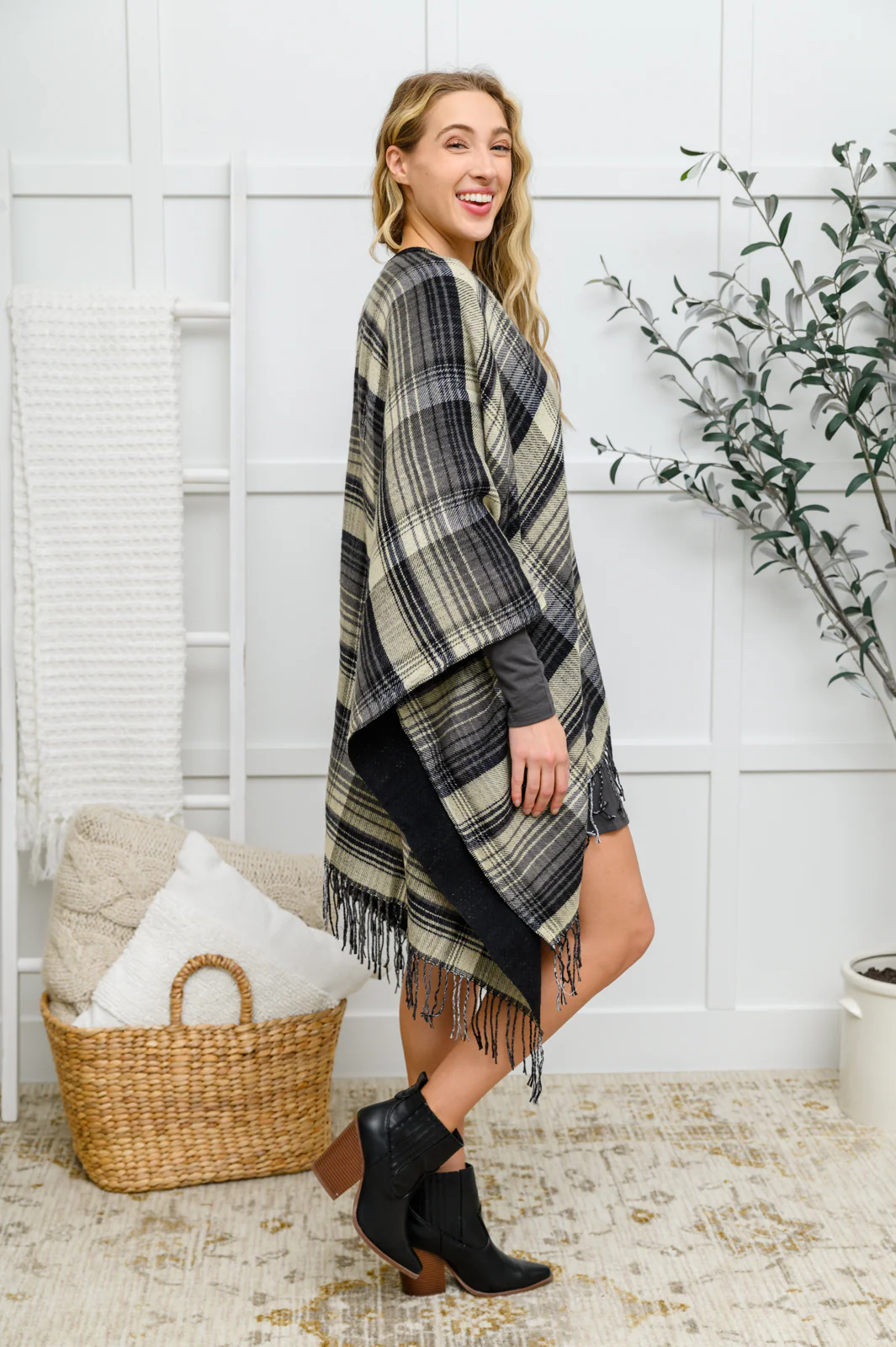 Plaid Fringe Trimmed Open Poncho in Black - 11/25/2022 - Image 4