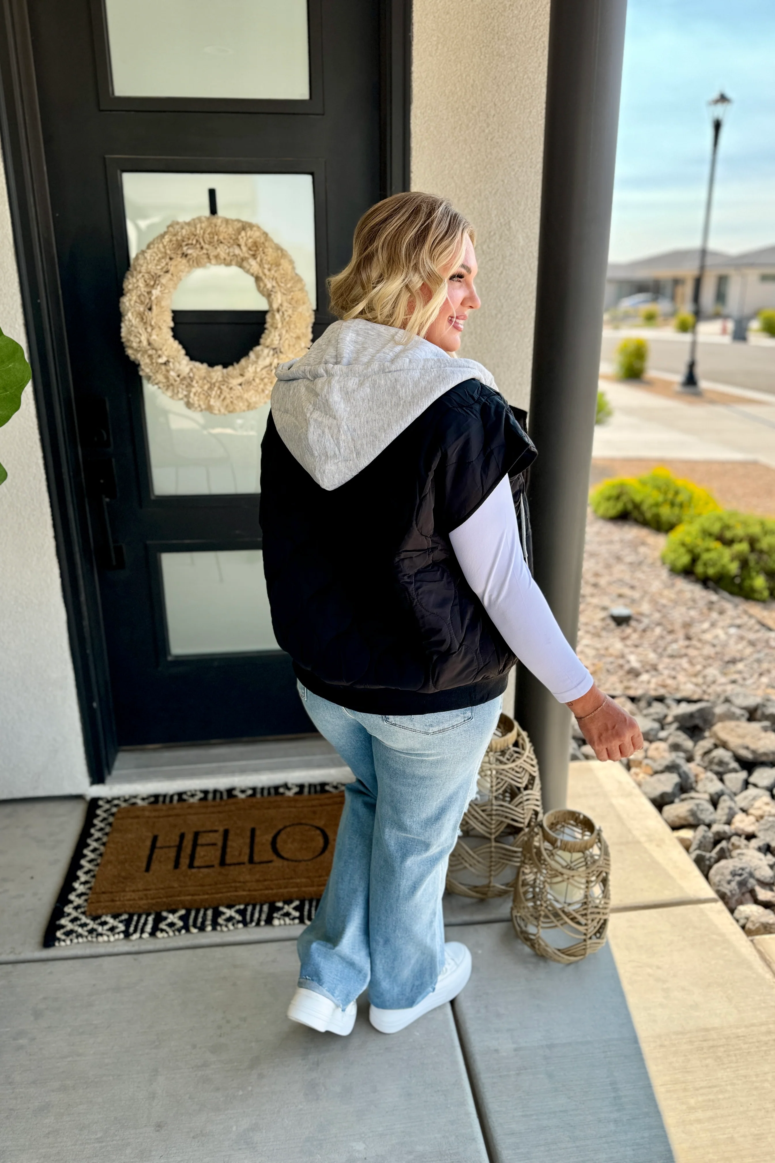Cheyenne Hooded Puffer Vest in Two Colors - RTS - Image 8
