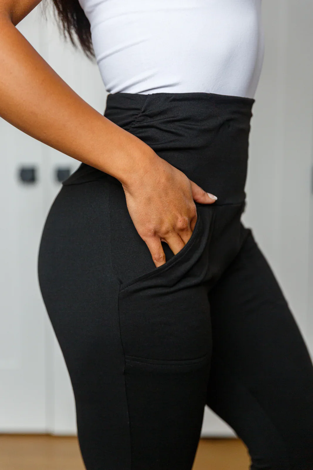 Haley Ruched Waist Leggings - RTS - Image 14
