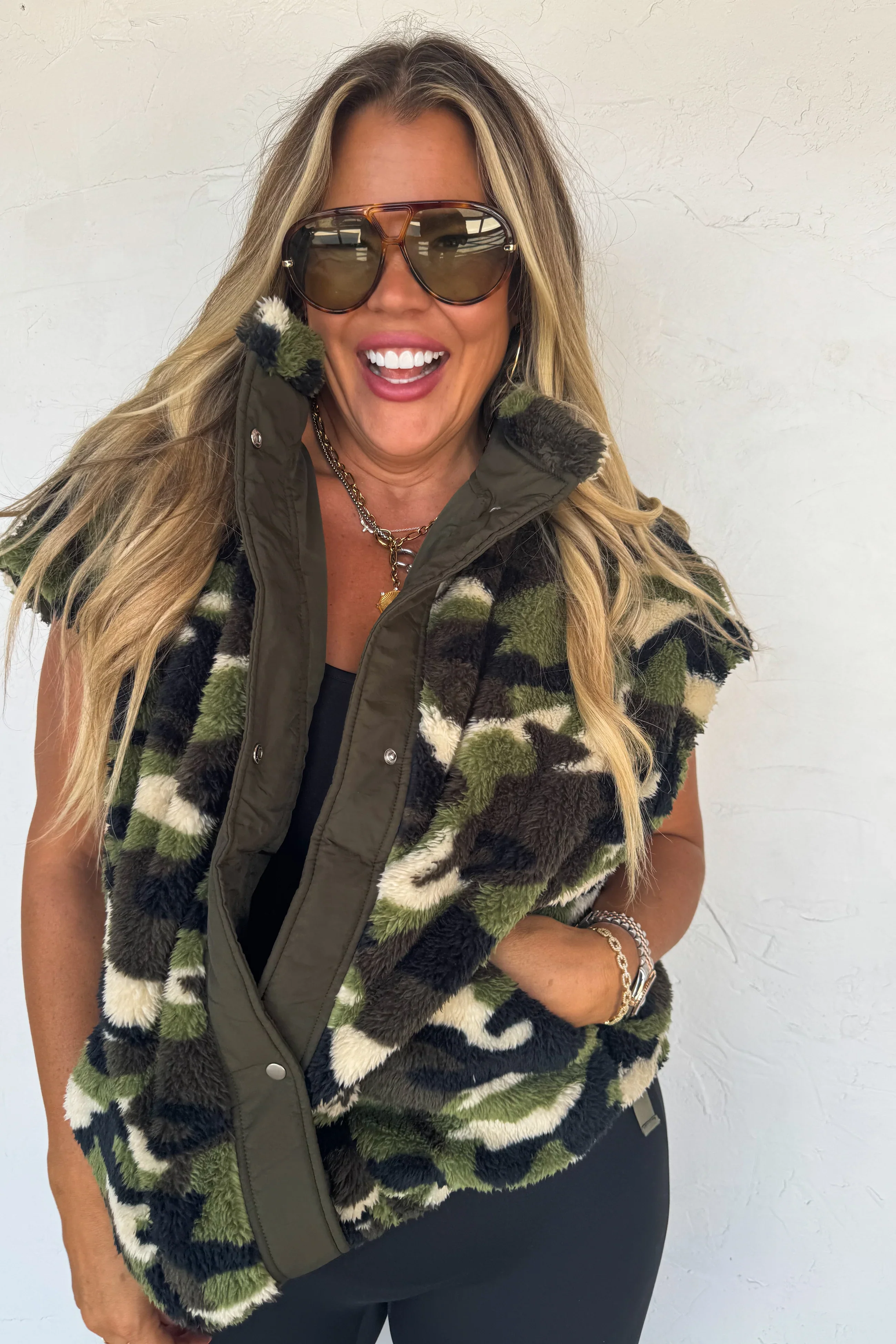 PREORDER: Linden Sherpa Vest Jacket - Image 6