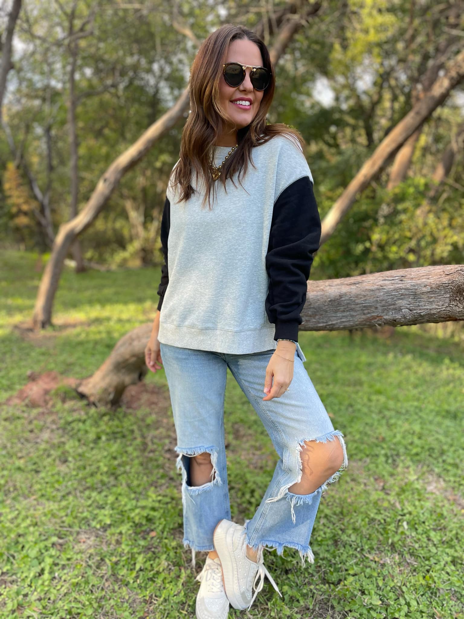 PREORDER: Scottie Two Tone Sweatshirt in Three Colors - Image 5