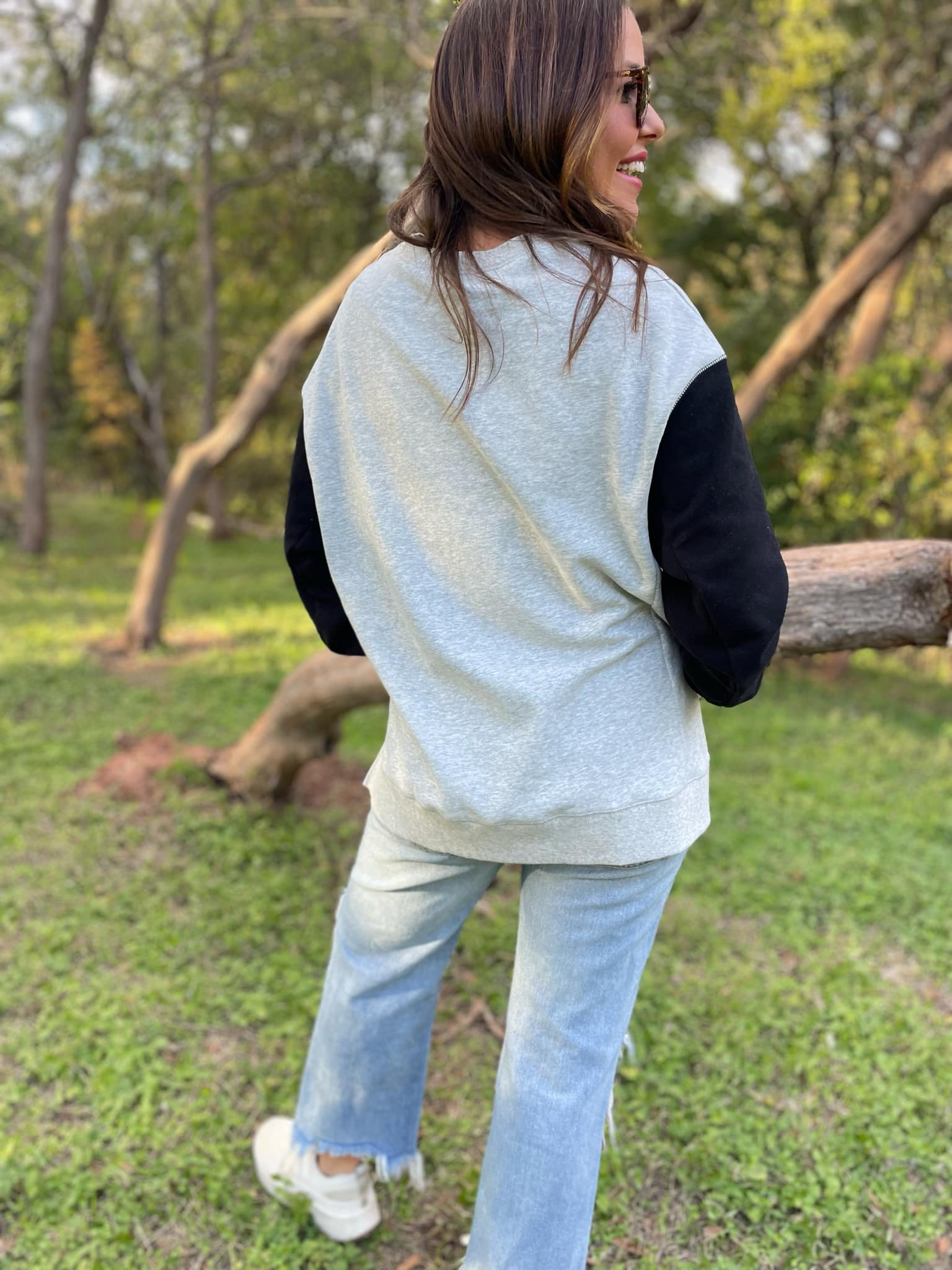 PREORDER: Scottie Two Tone Sweatshirt in Three Colors - Image 8