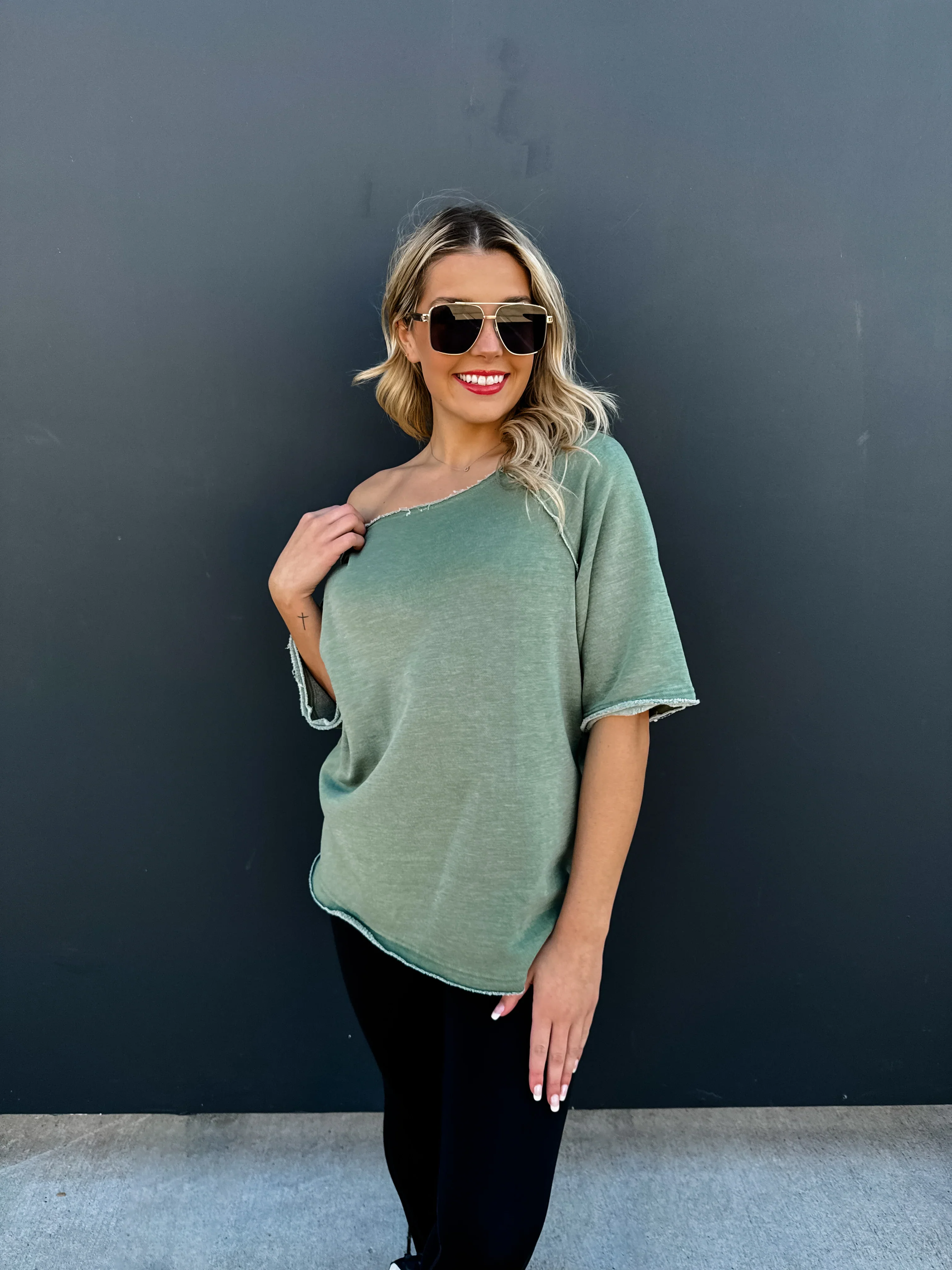 PREORDER: Tess Everyday Sweatshirt in Four Colors - Image 5