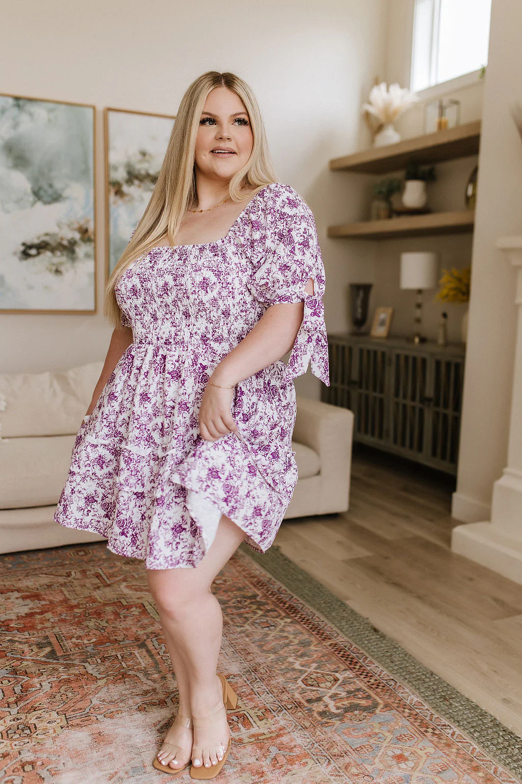 Pretty Little Thing Floral Dress - 6/8/2026 - Image 3