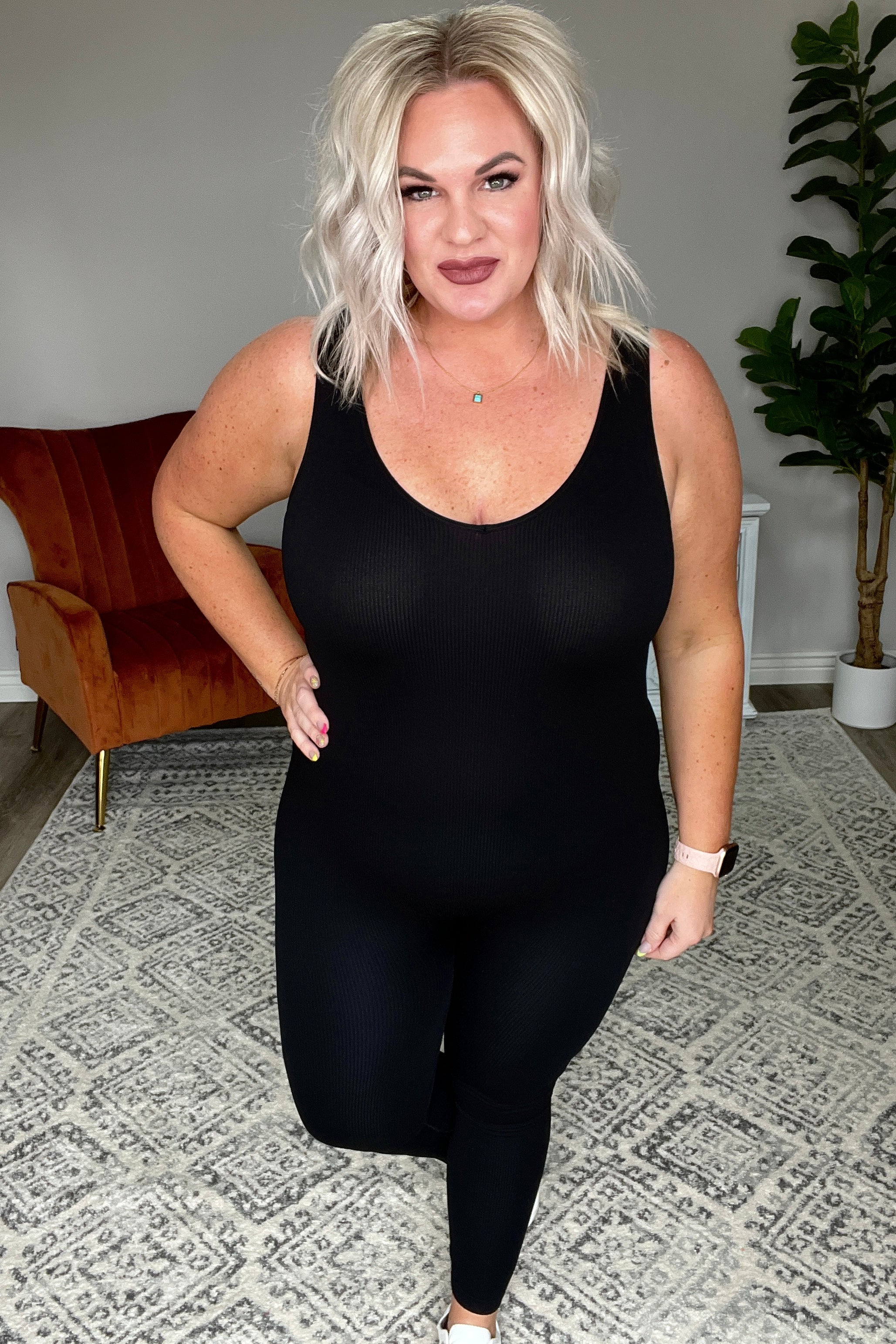 Ribbed V-Neck Bodysuit - 5/17/2023 - Image 2