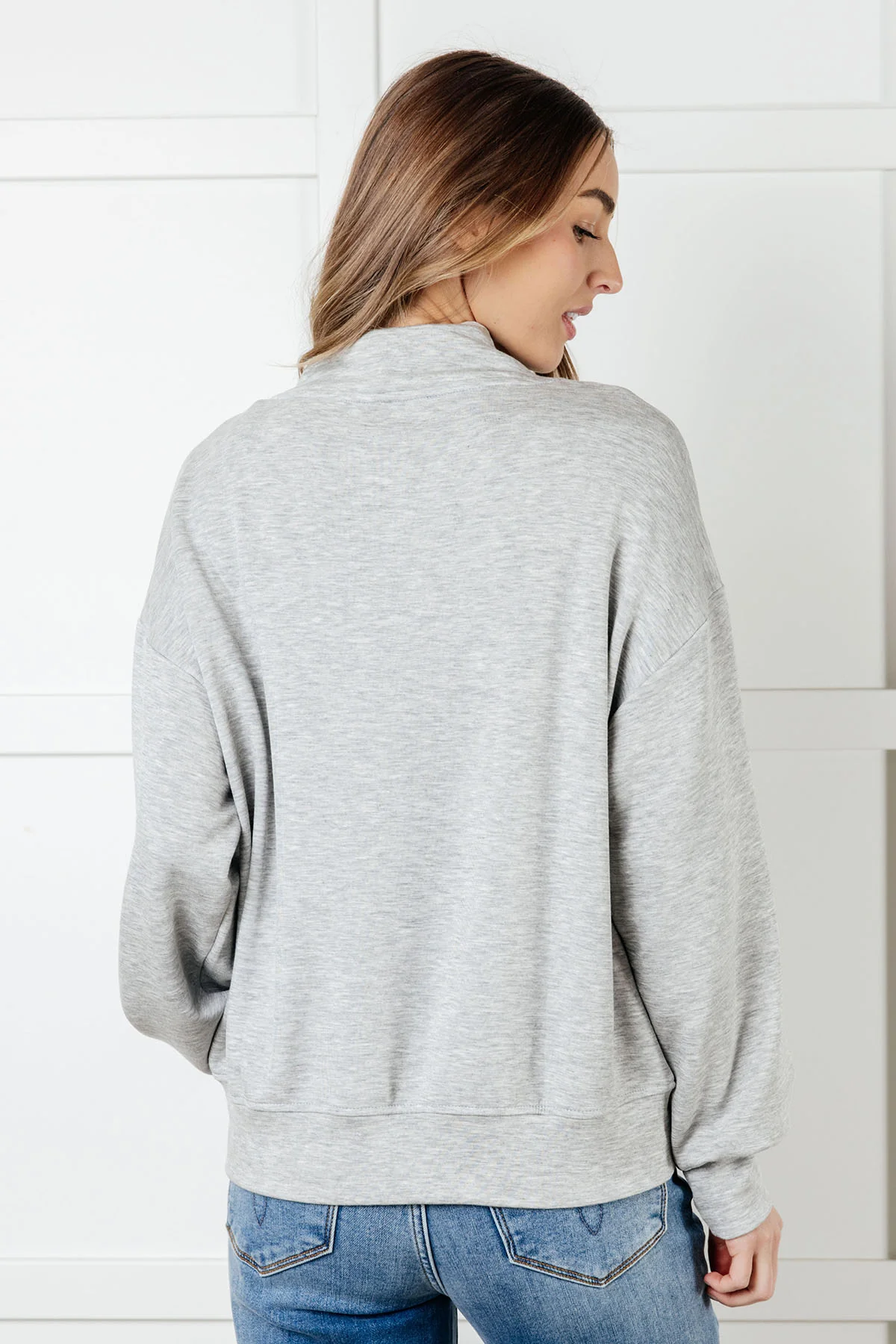 Rogue Runner Half Zip Jacket in Heather Grey - 1/2/2025 - Image 8